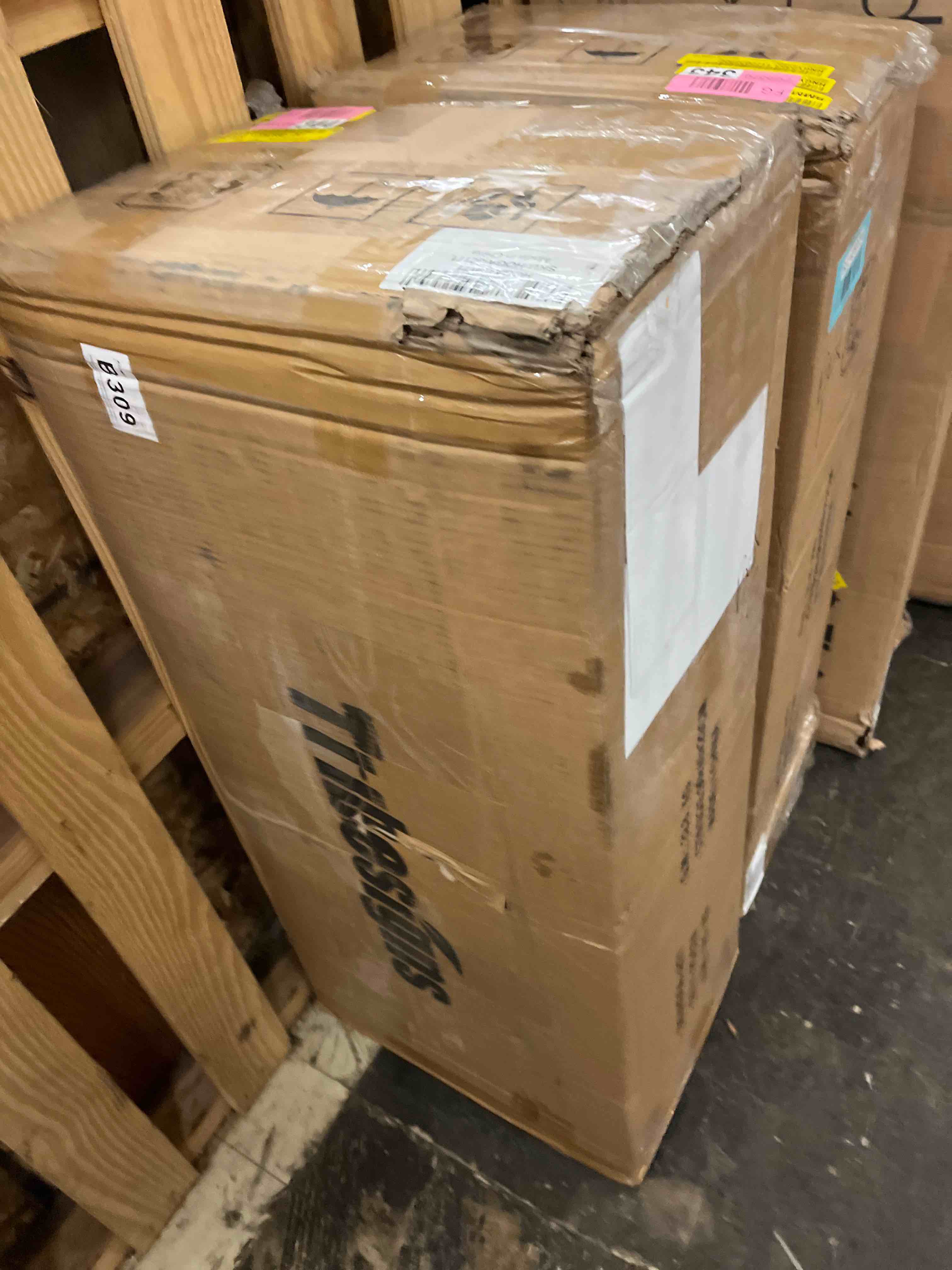 https://s3.amazonaws.com/lotting-images-prod/phillipi/BLU4390324_1737992514707.jpeg