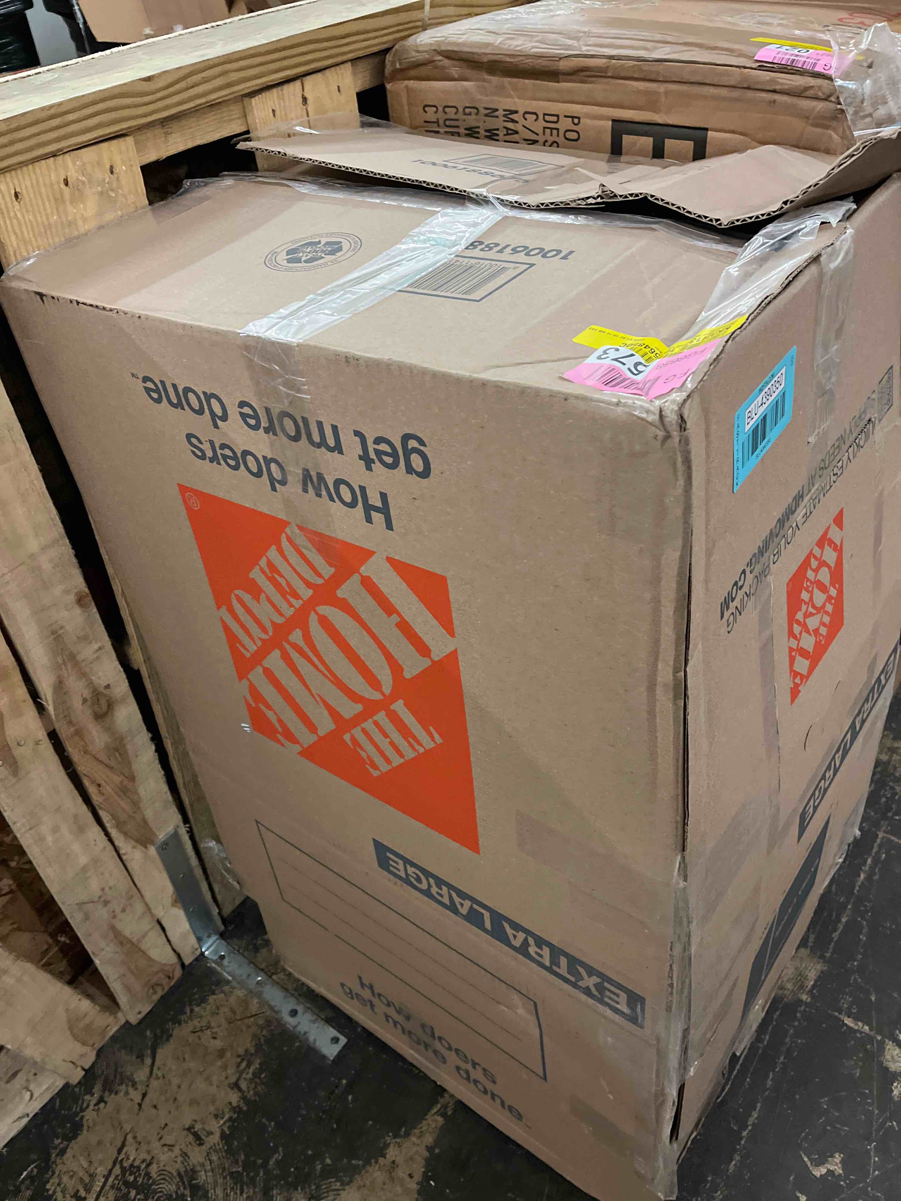 https://s3.amazonaws.com/lotting-images-prod/phillipi/BLU4390350_1737999686007.jpeg