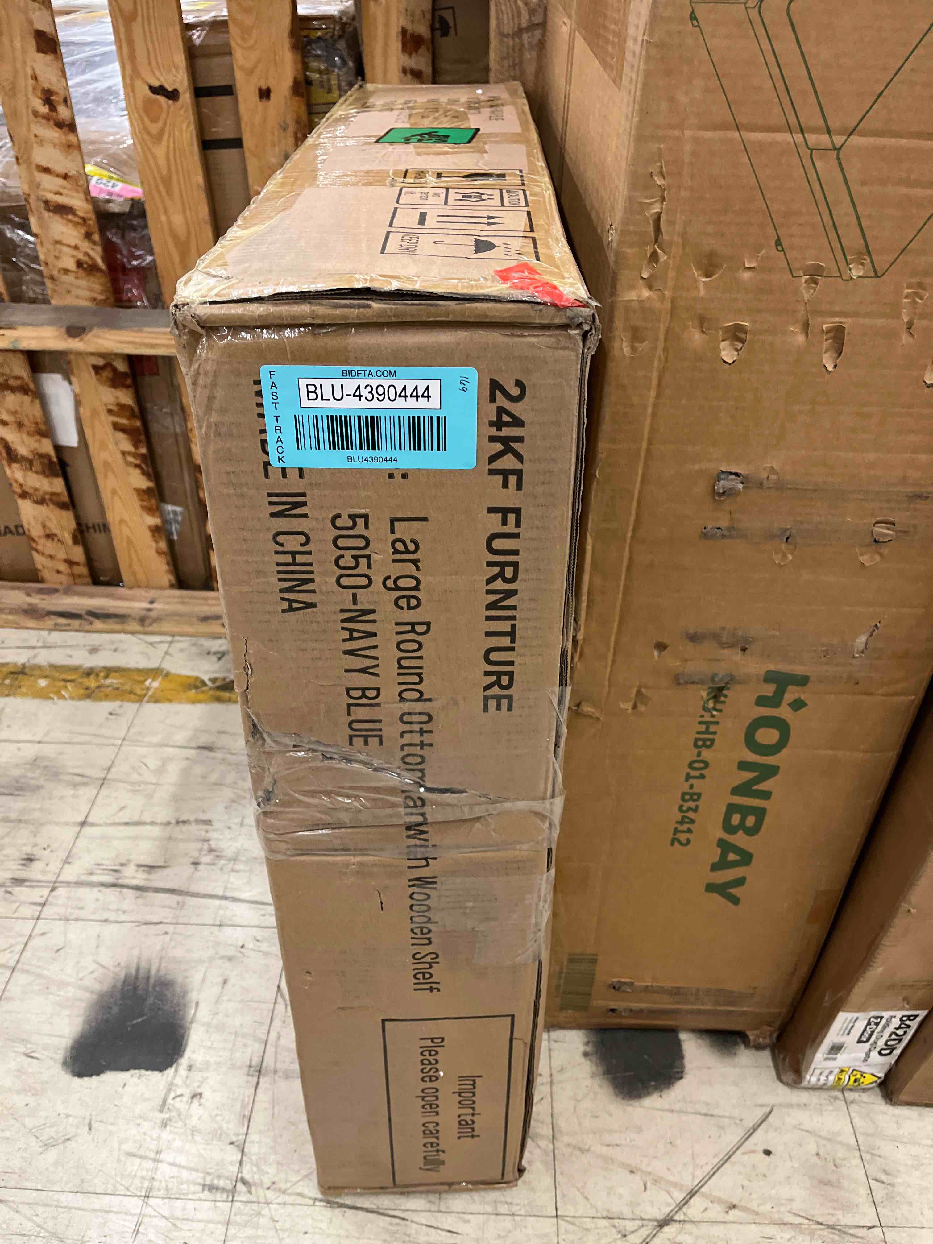 https://s3.amazonaws.com/lotting-images-prod/phillipi/BLU4390444_1738081966739.jpeg