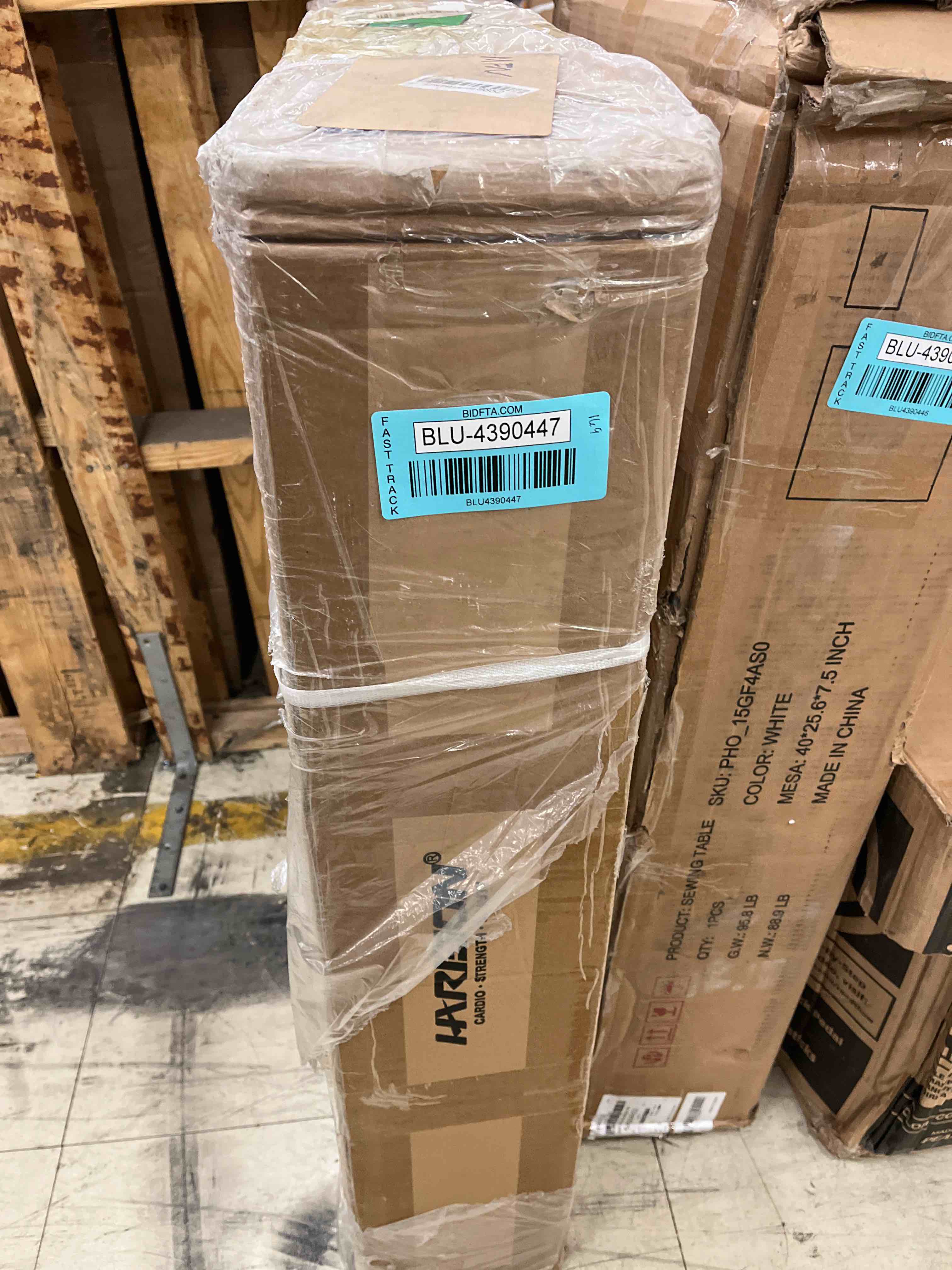 https://s3.amazonaws.com/lotting-images-prod/phillipi/BLU4390447_1738082214134.jpeg