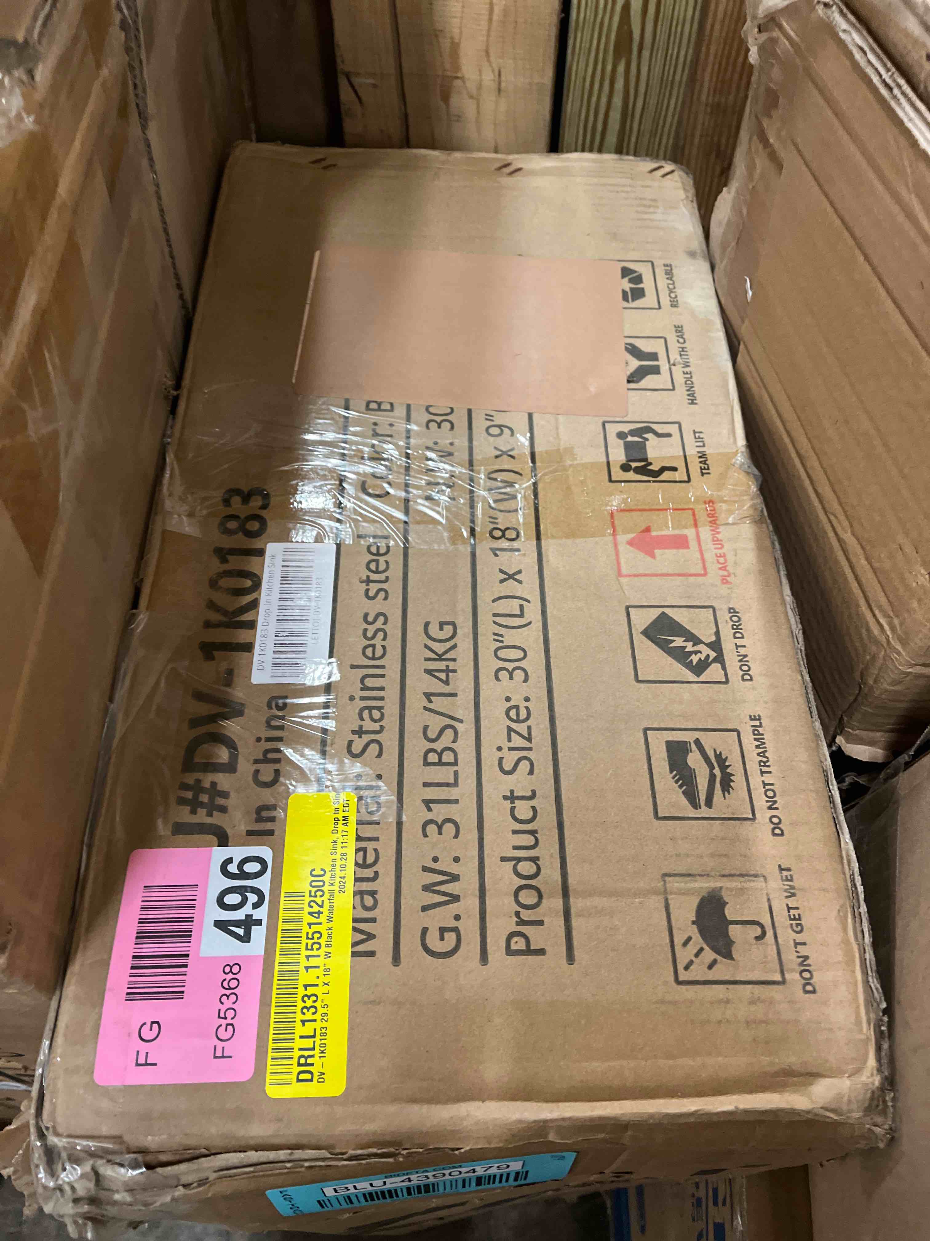 https://s3.amazonaws.com/lotting-images-prod/phillipi/BLU4390479_1738175447565.jpeg