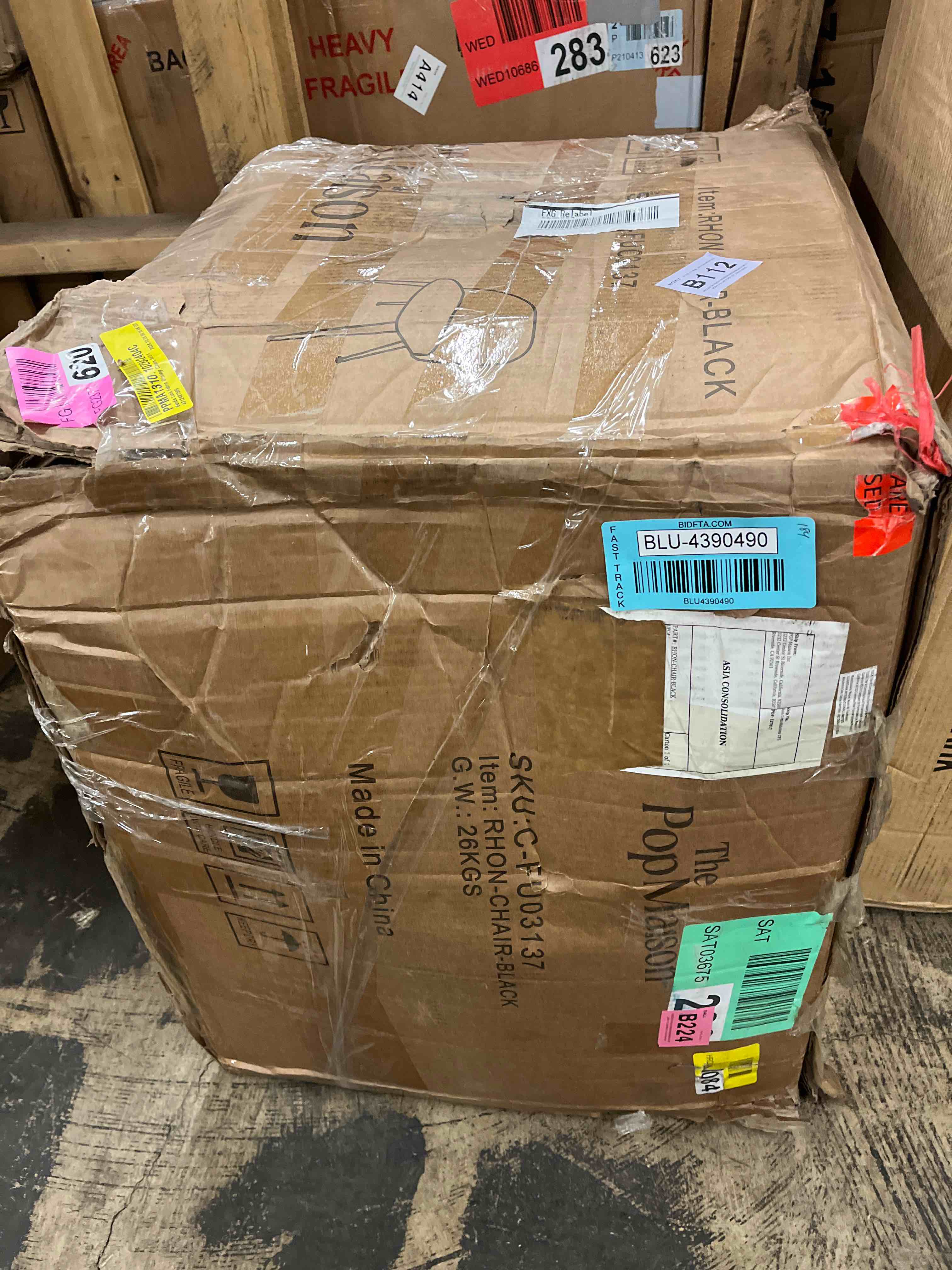 https://s3.amazonaws.com/lotting-images-prod/phillipi/BLU4390490_1738176679559.jpeg