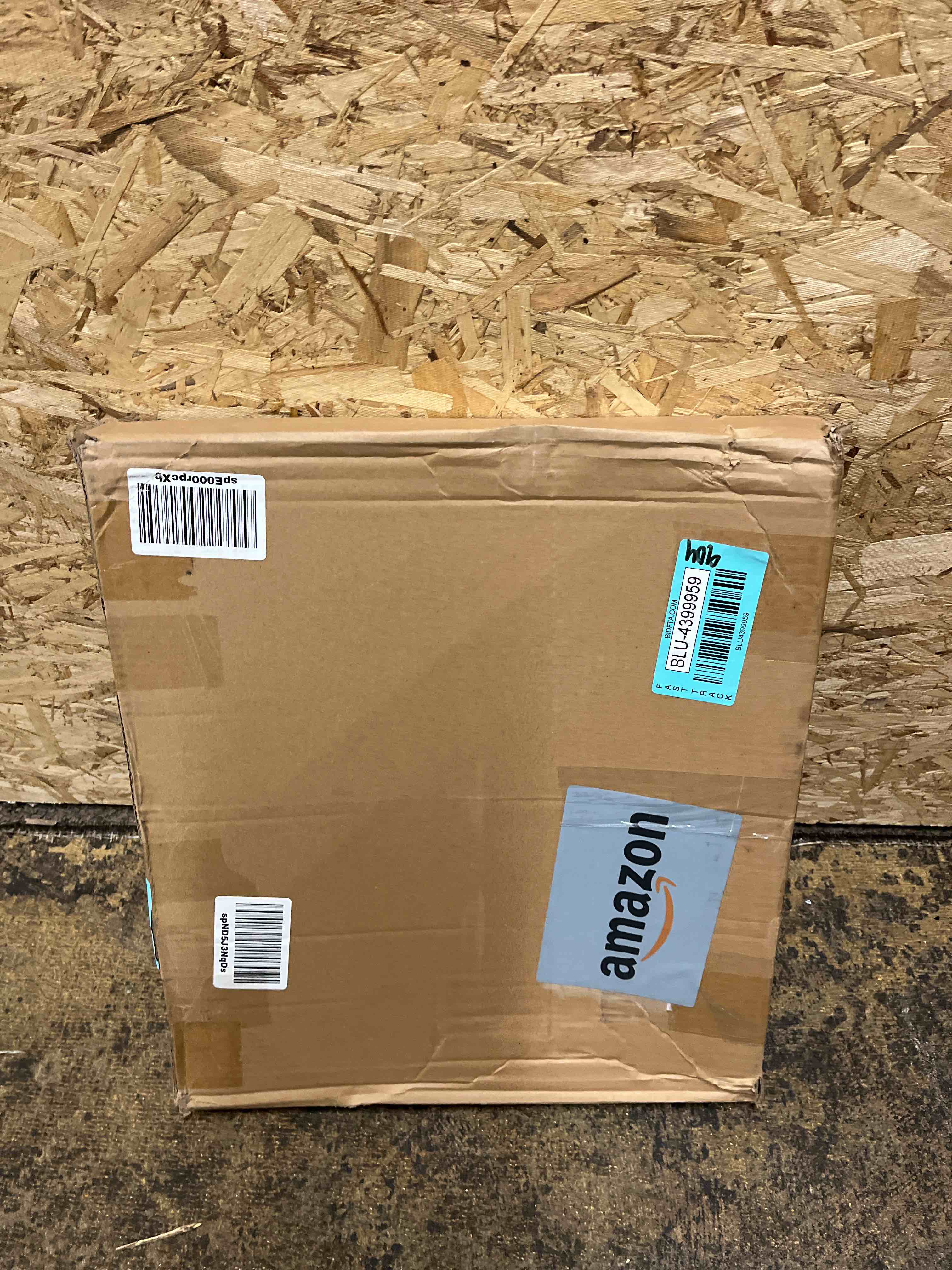 https://s3.amazonaws.com/lotting-images-prod/phillipi/BLU4399959_1750377669442.jpeg