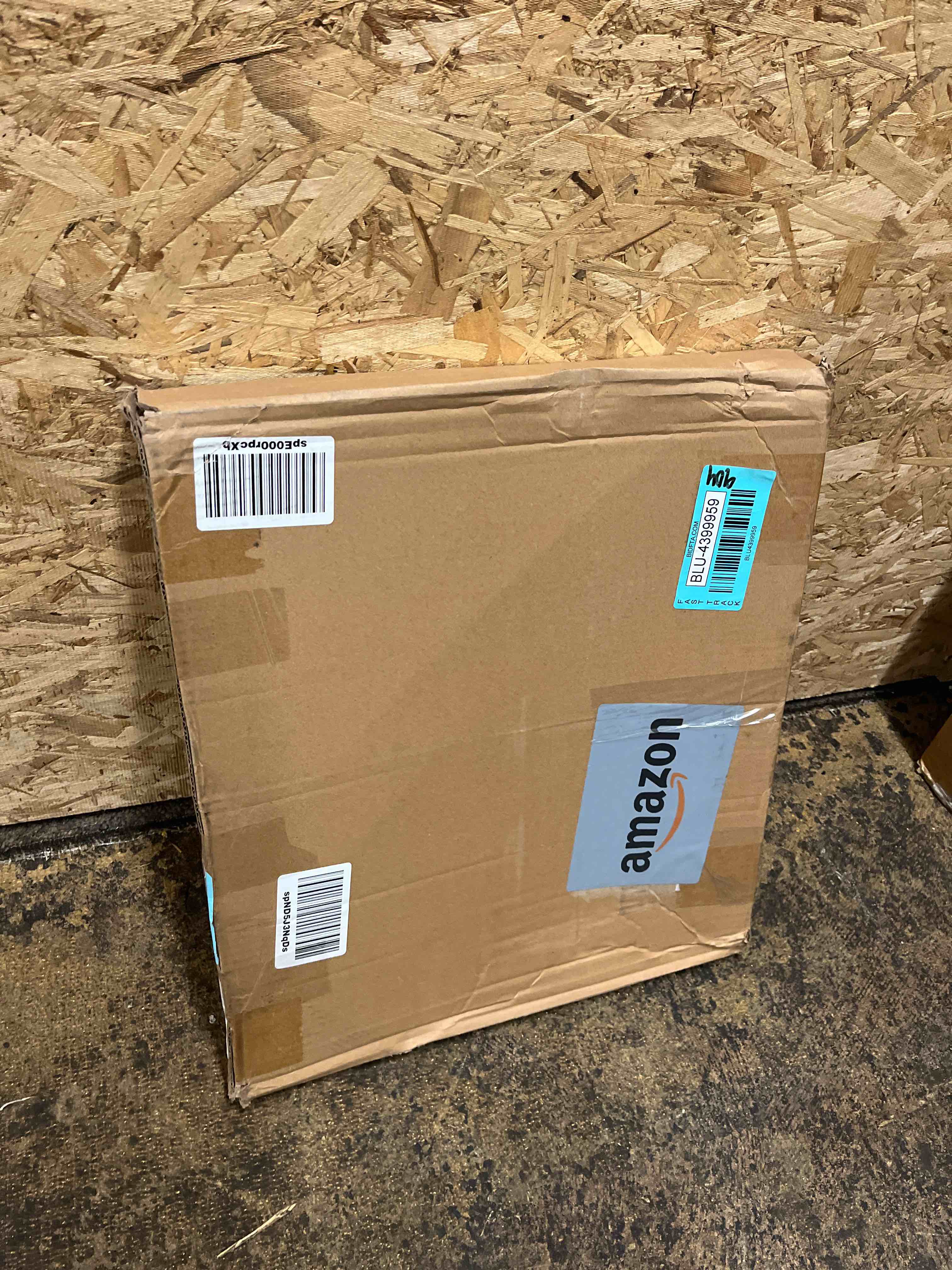 https://s3.amazonaws.com/lotting-images-prod/phillipi/BLU4399959_1750377670979.jpeg