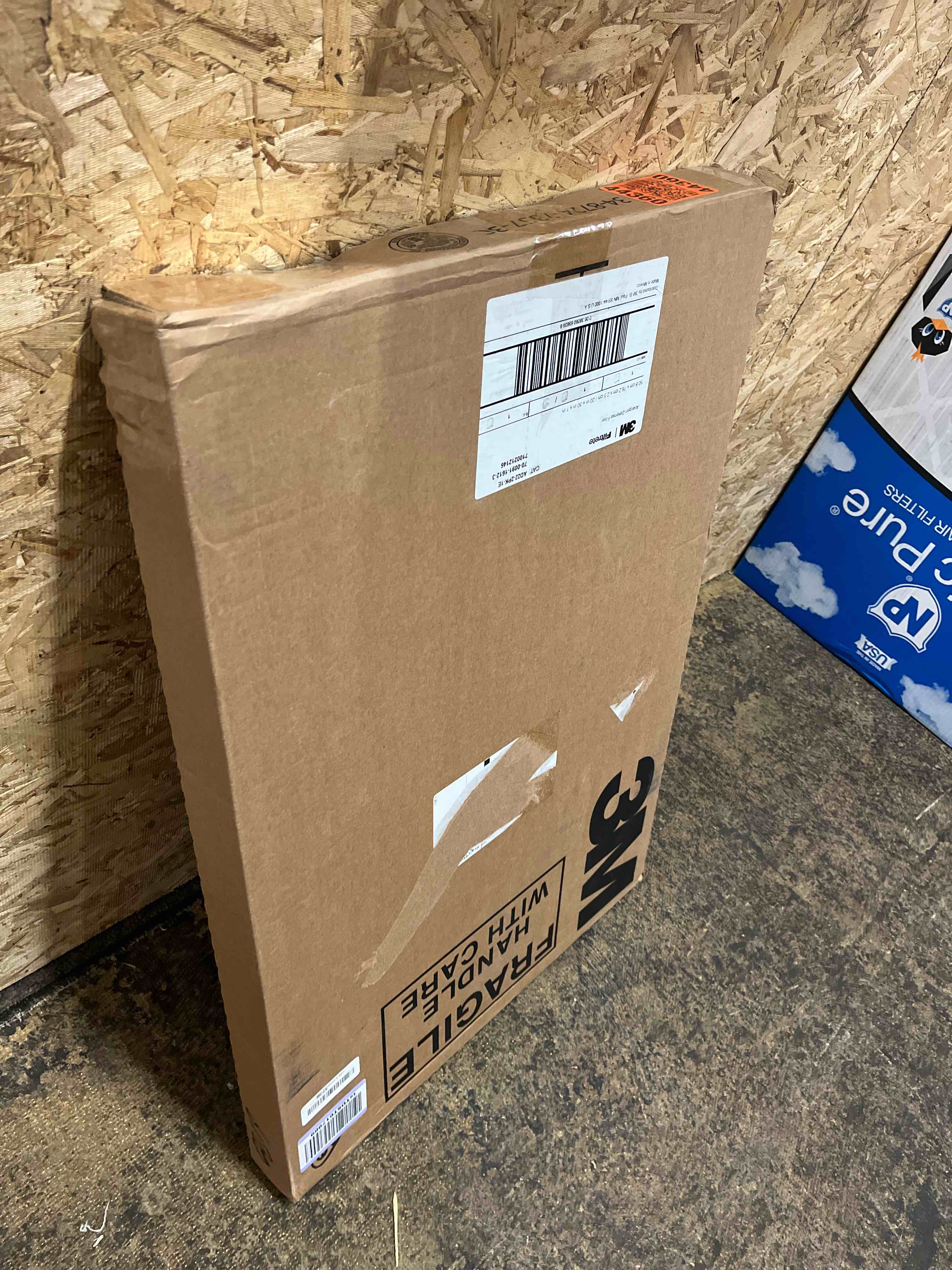 https://s3.amazonaws.com/lotting-images-prod/phillipi/BLU4399969_1750376754148.jpeg
