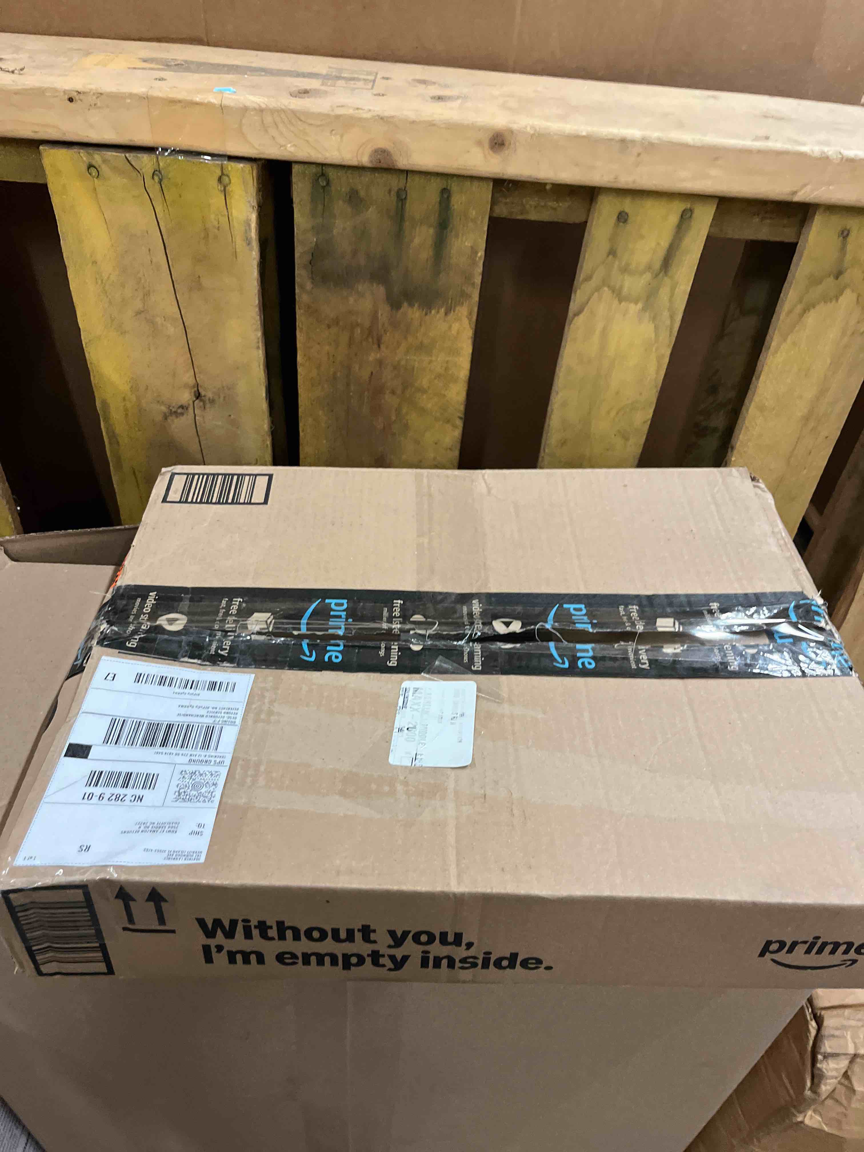 https://s3.amazonaws.com/lotting-images-prod/phillipi/BLU4400151_1750390559085.jpeg
