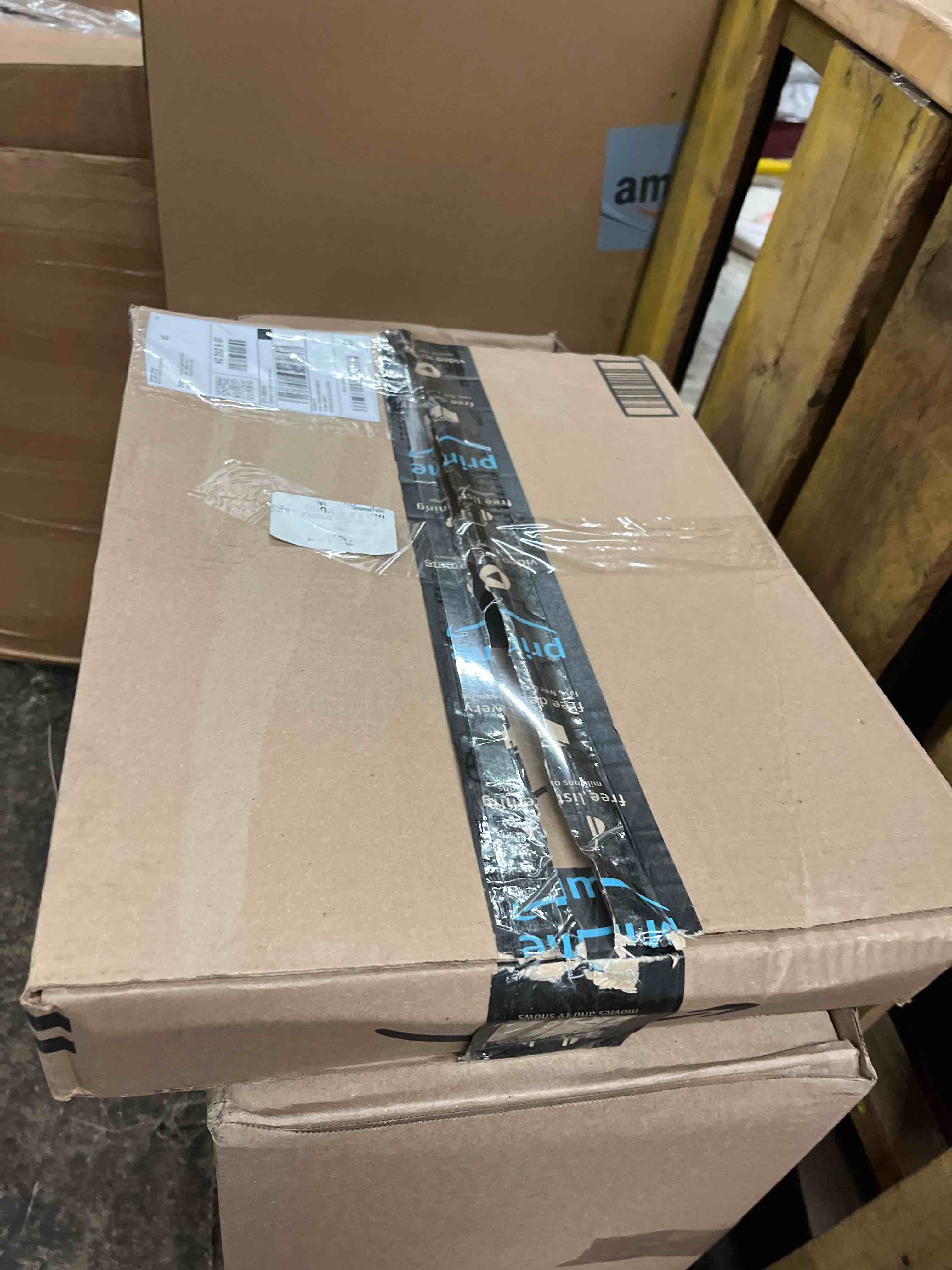 https://s3.amazonaws.com/lotting-images-prod/phillipi/BLU4400151_1750390561397.jpeg