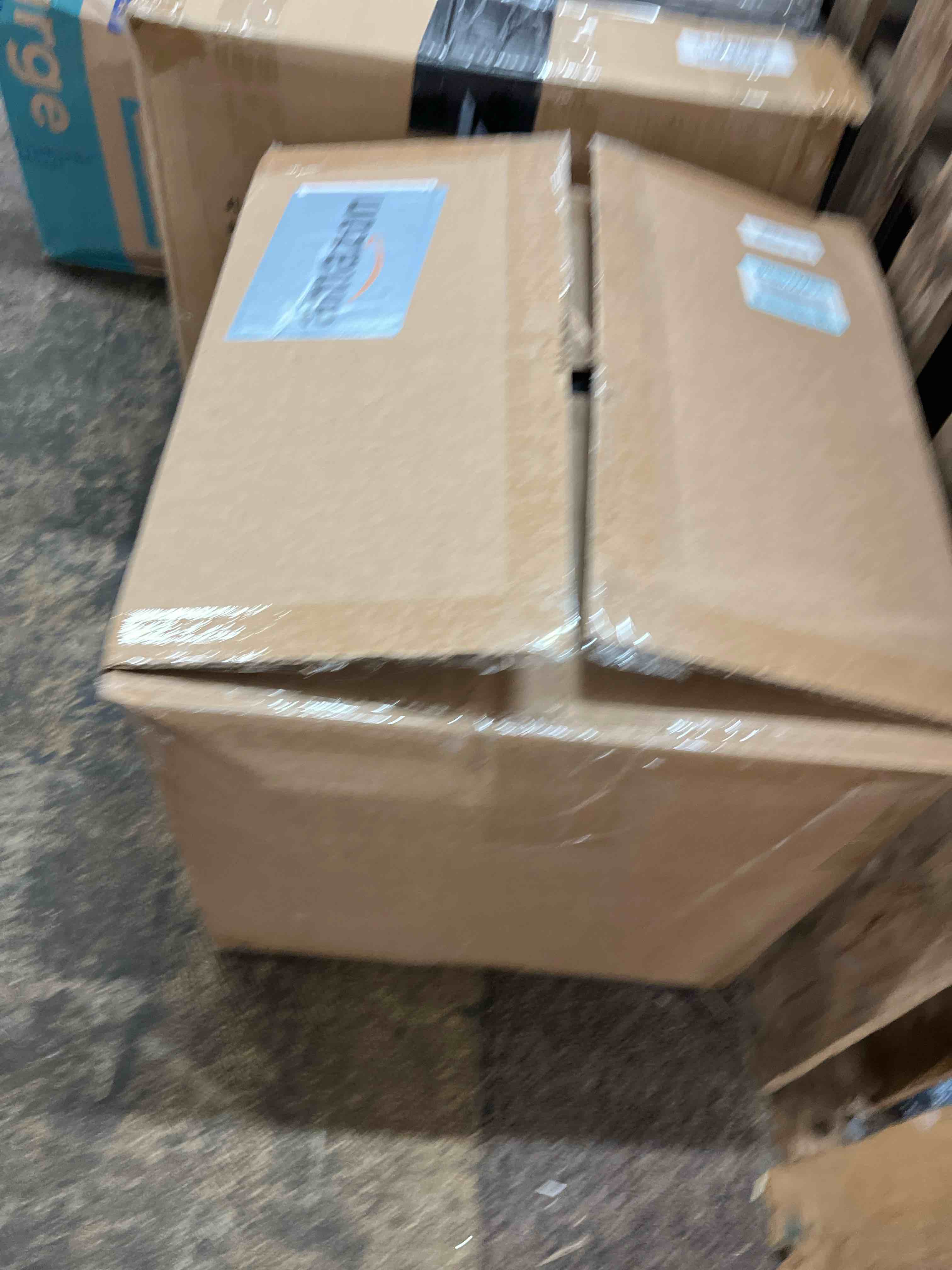 https://s3.amazonaws.com/lotting-images-prod/phillipi/BLU4400201_1750394739038.jpeg