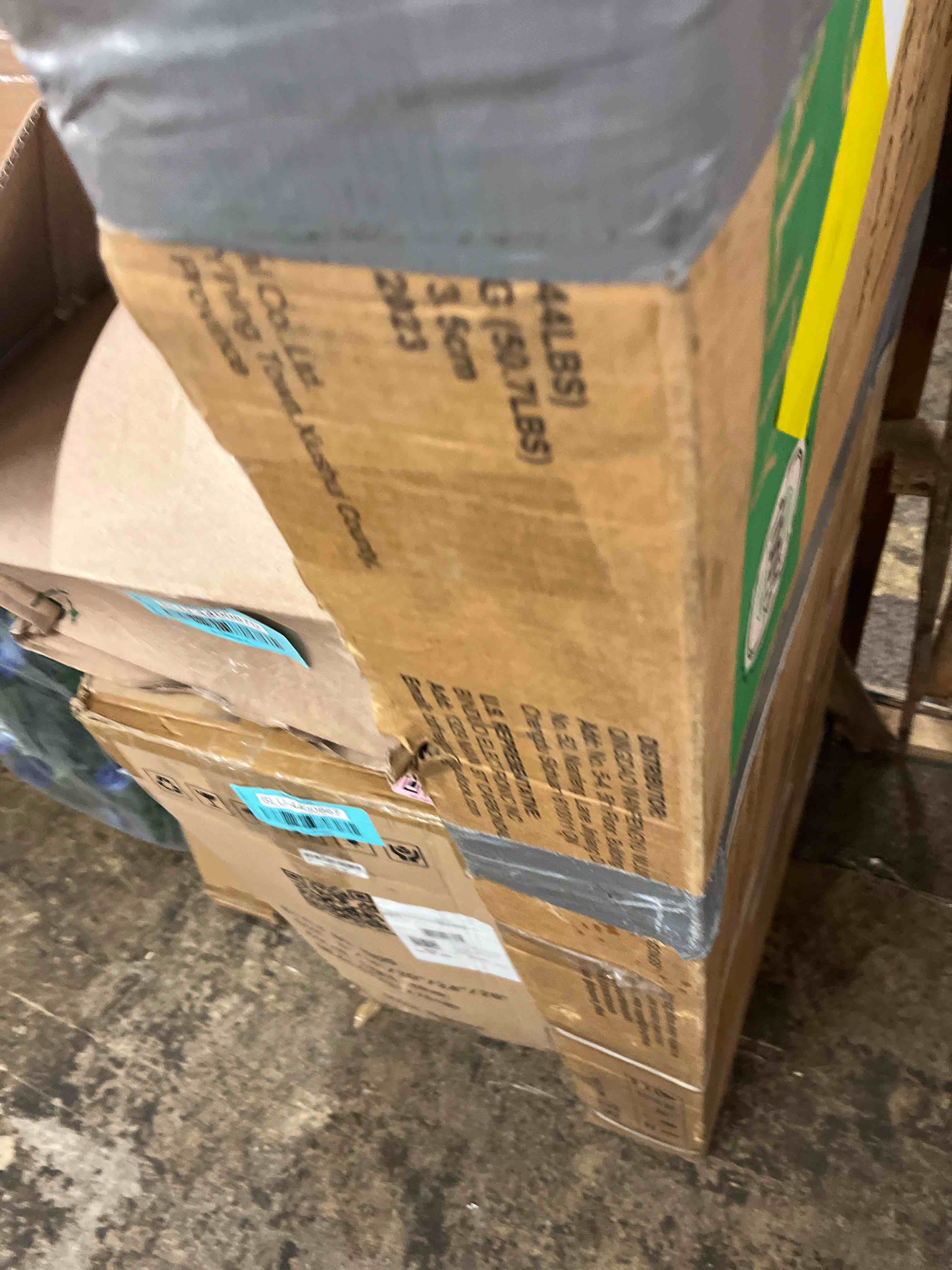 https://s3.amazonaws.com/lotting-images-prod/phillipi/BLU4400871_1750925188469.jpeg
