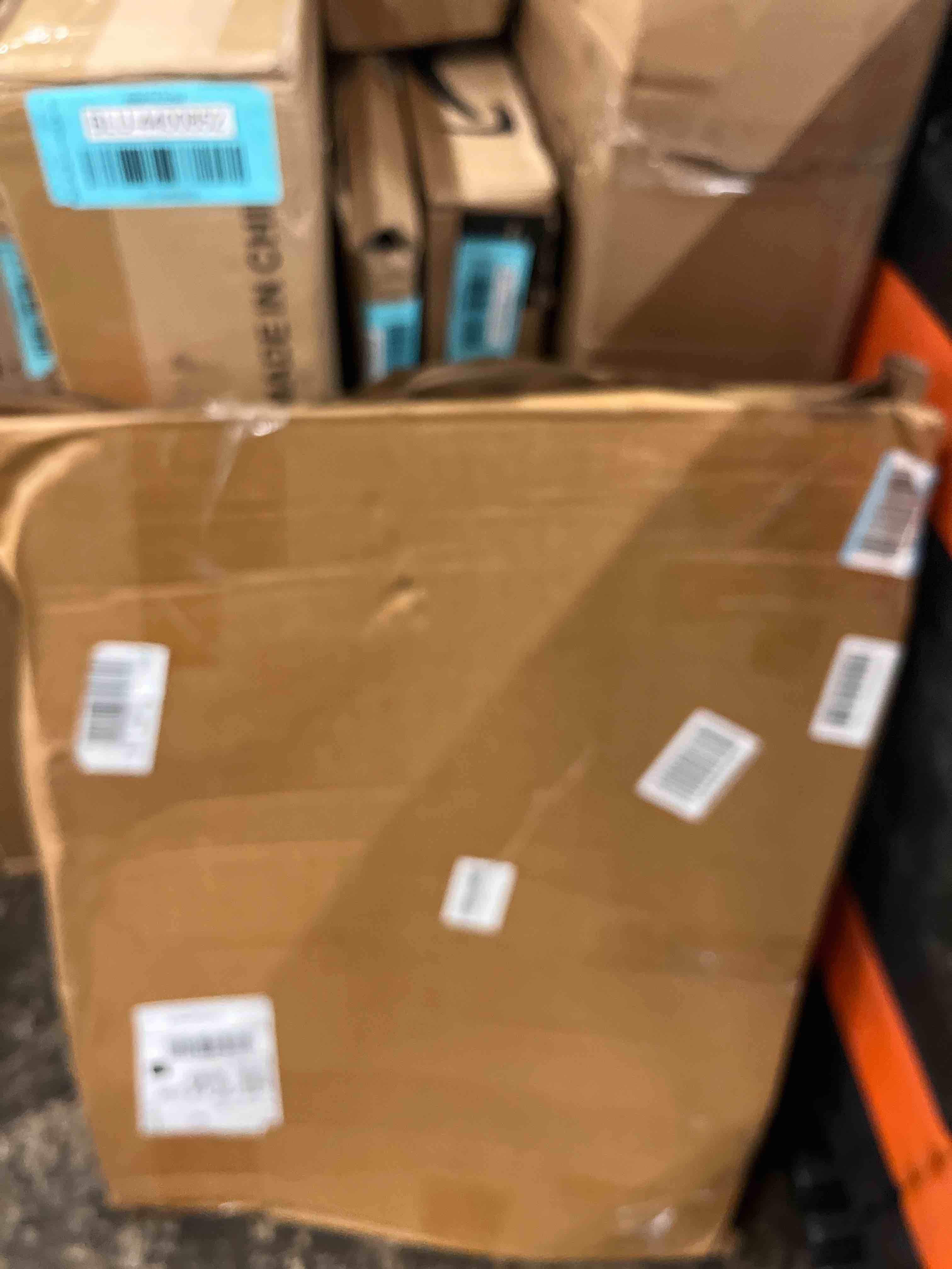 https://s3.amazonaws.com/lotting-images-prod/phillipi/BLU4400882_1750926480660.jpeg