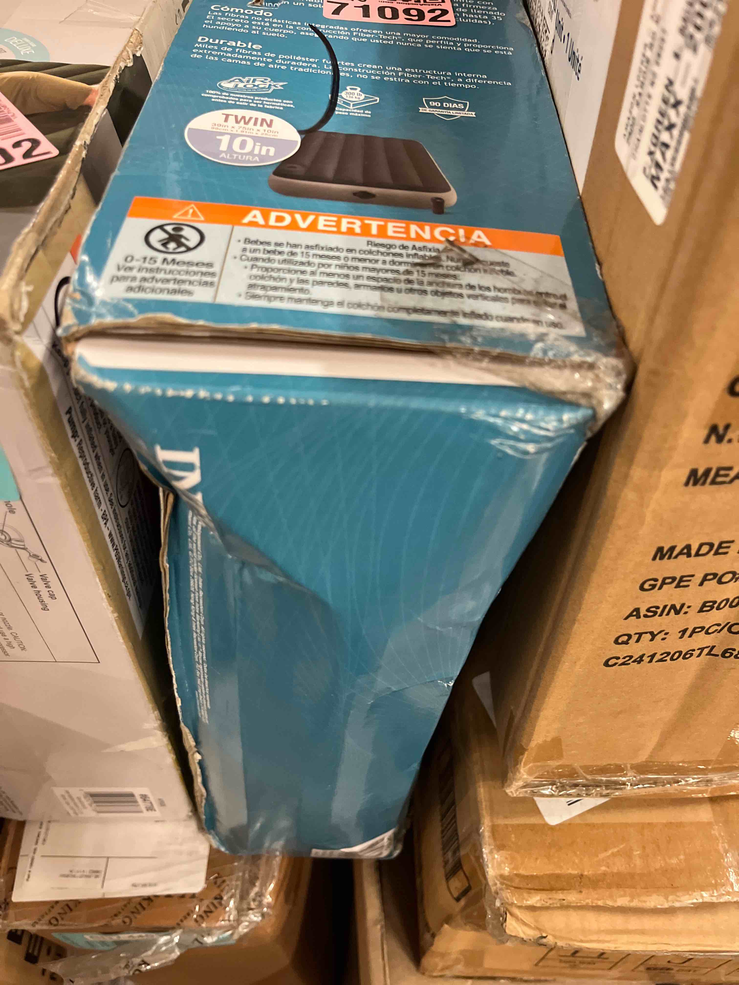 https://s3.amazonaws.com/lotting-images-prod/phillipi/BLU4401026_1751029237740.jpeg