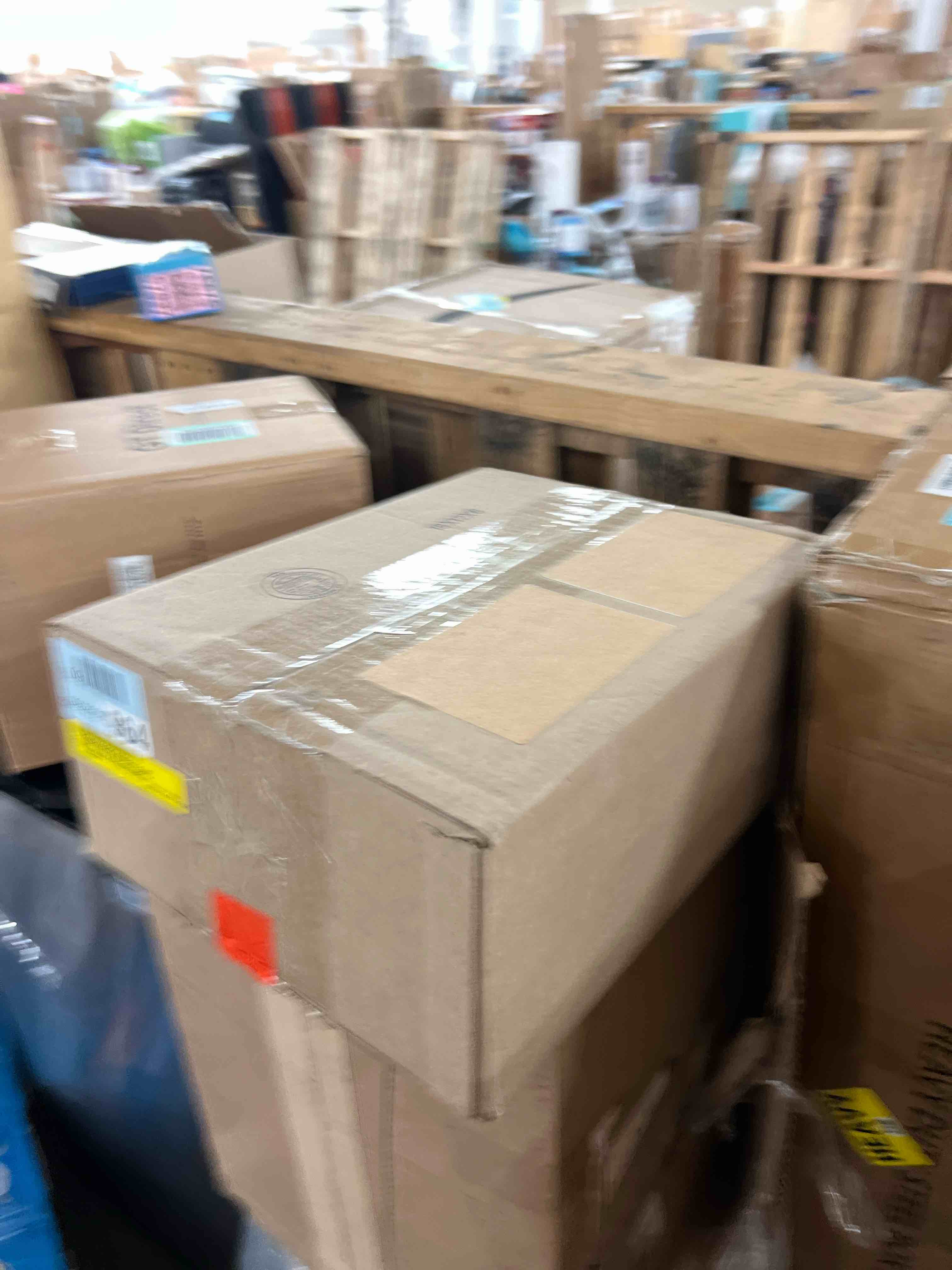 https://s3.amazonaws.com/lotting-images-prod/phillipi/BLU4401072_1752209230715.jpeg