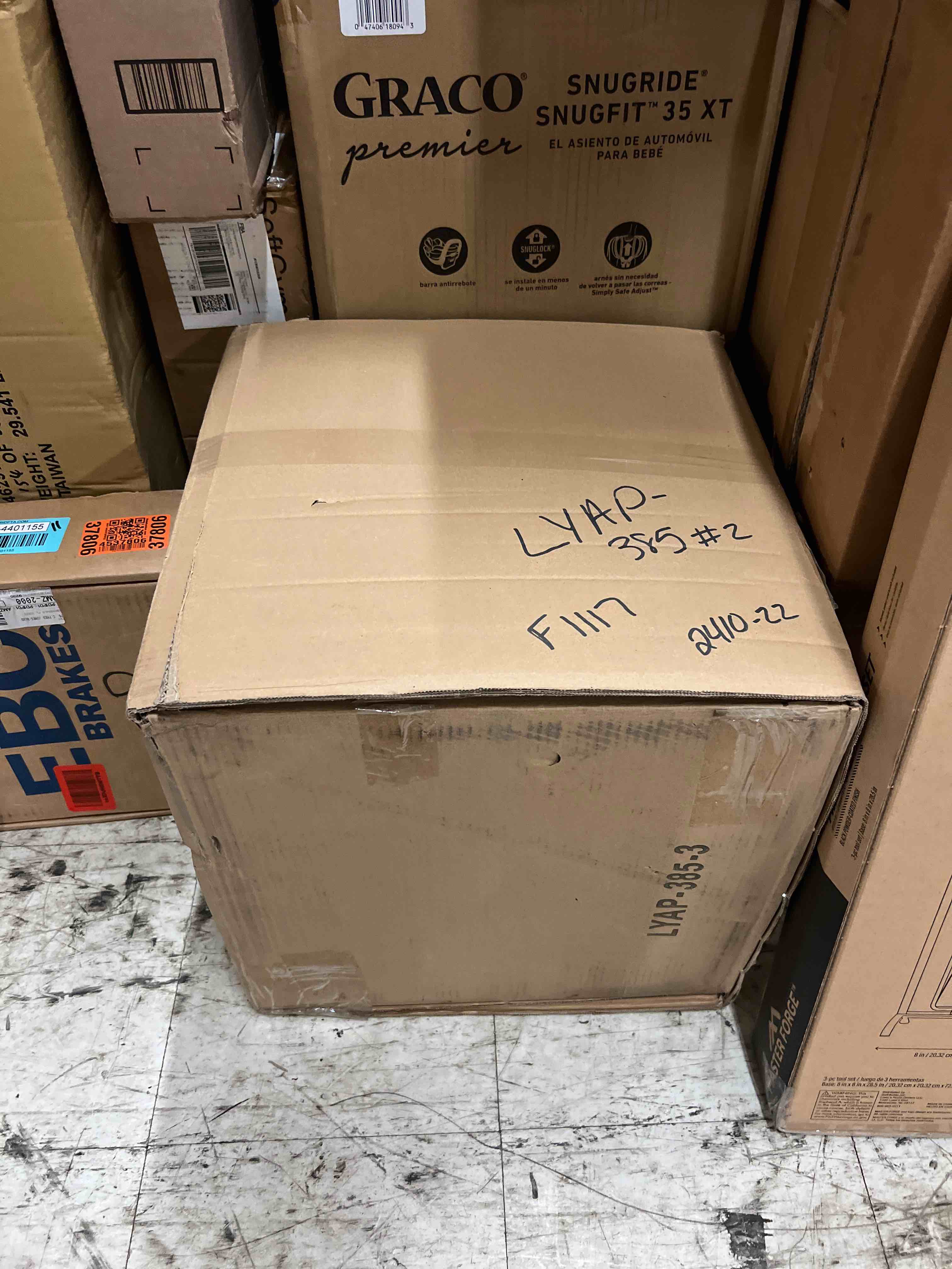 https://s3.amazonaws.com/lotting-images-prod/phillipi/BLU4401158_1751991751635.jpeg