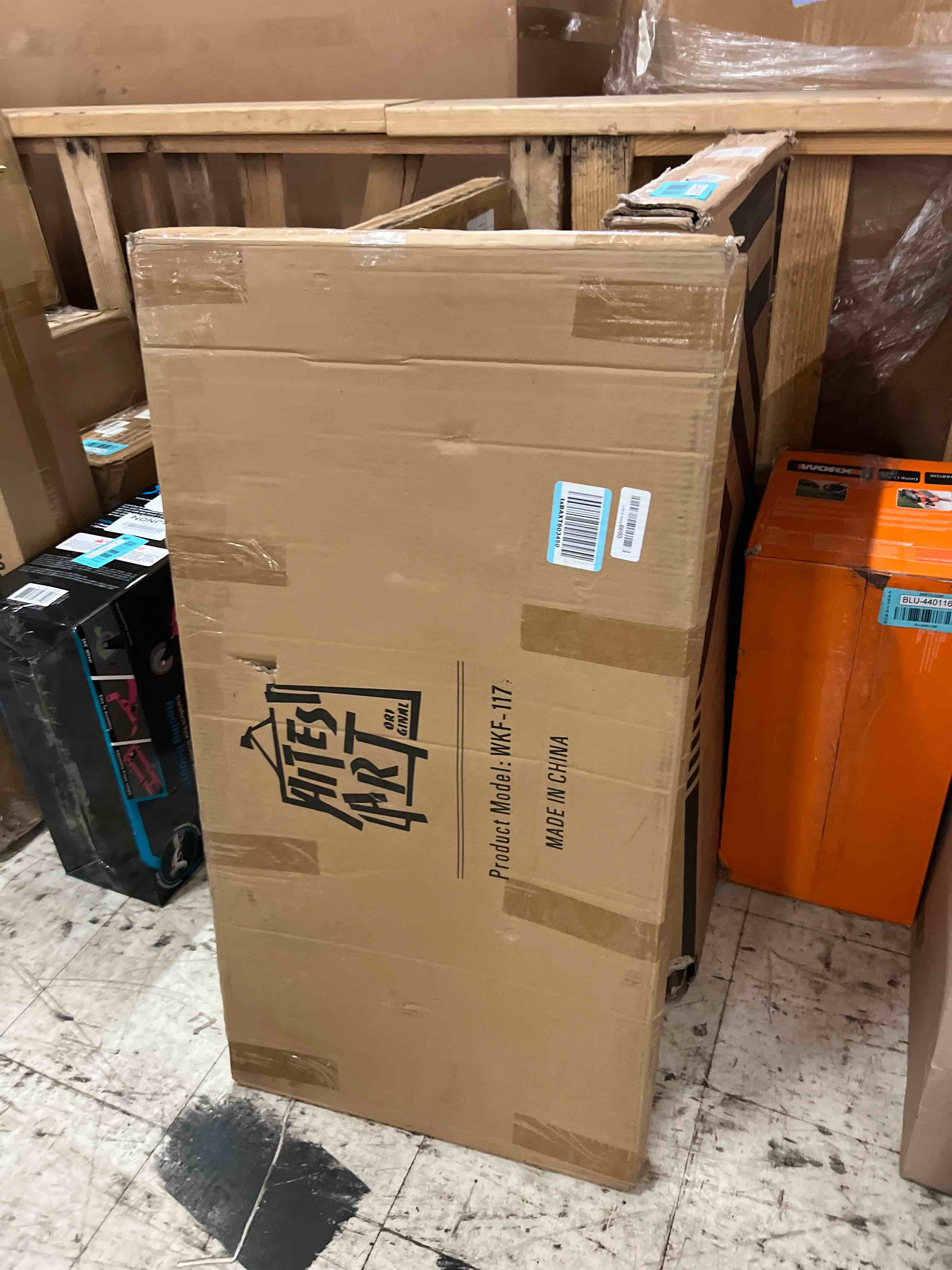 https://s3.amazonaws.com/lotting-images-prod/phillipi/BLU4401169_1751995748198.jpeg