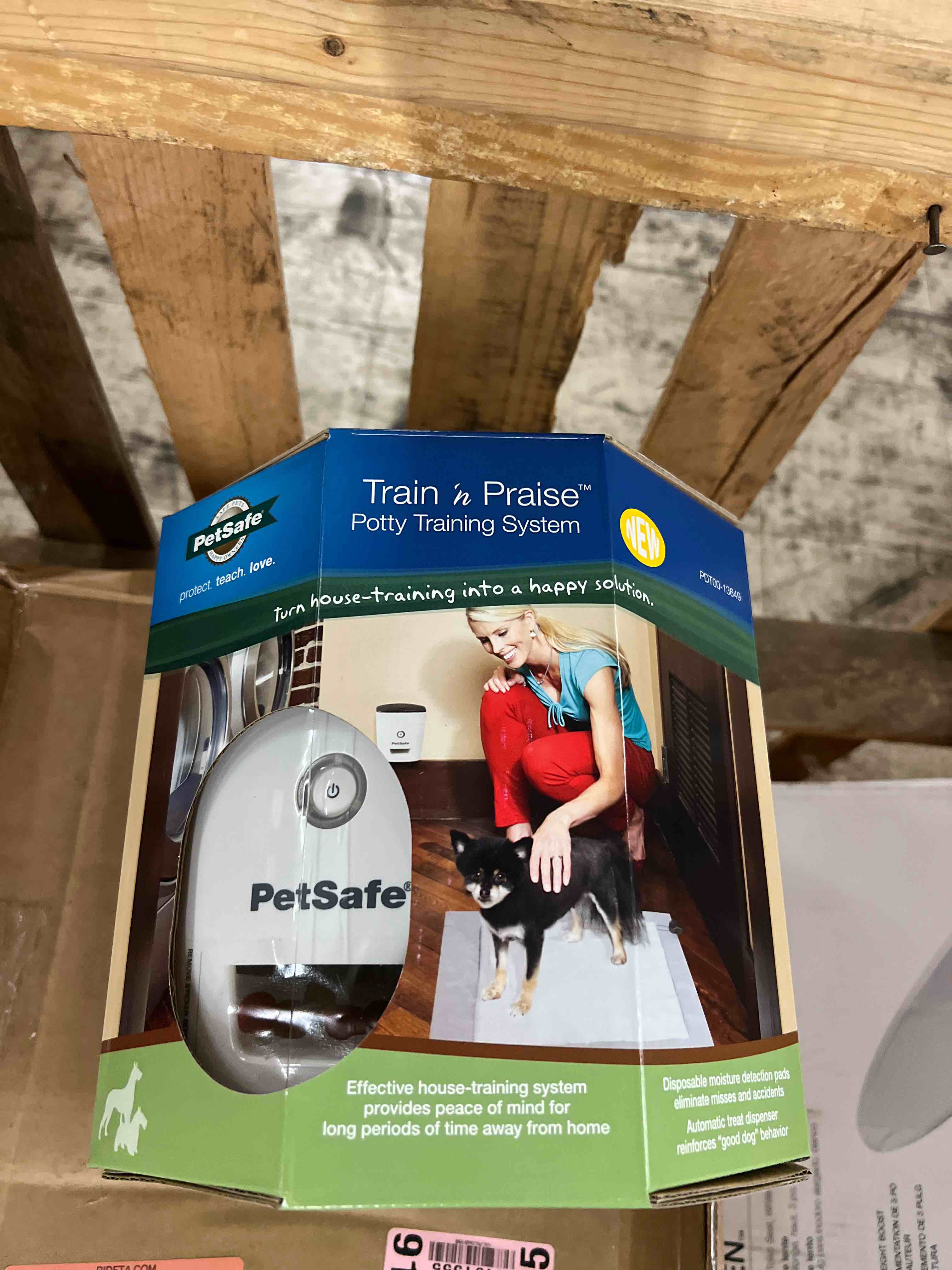 https://s3.amazonaws.com/lotting-images-prod/phillipi/BLU4401179_1752084789115.jpeg