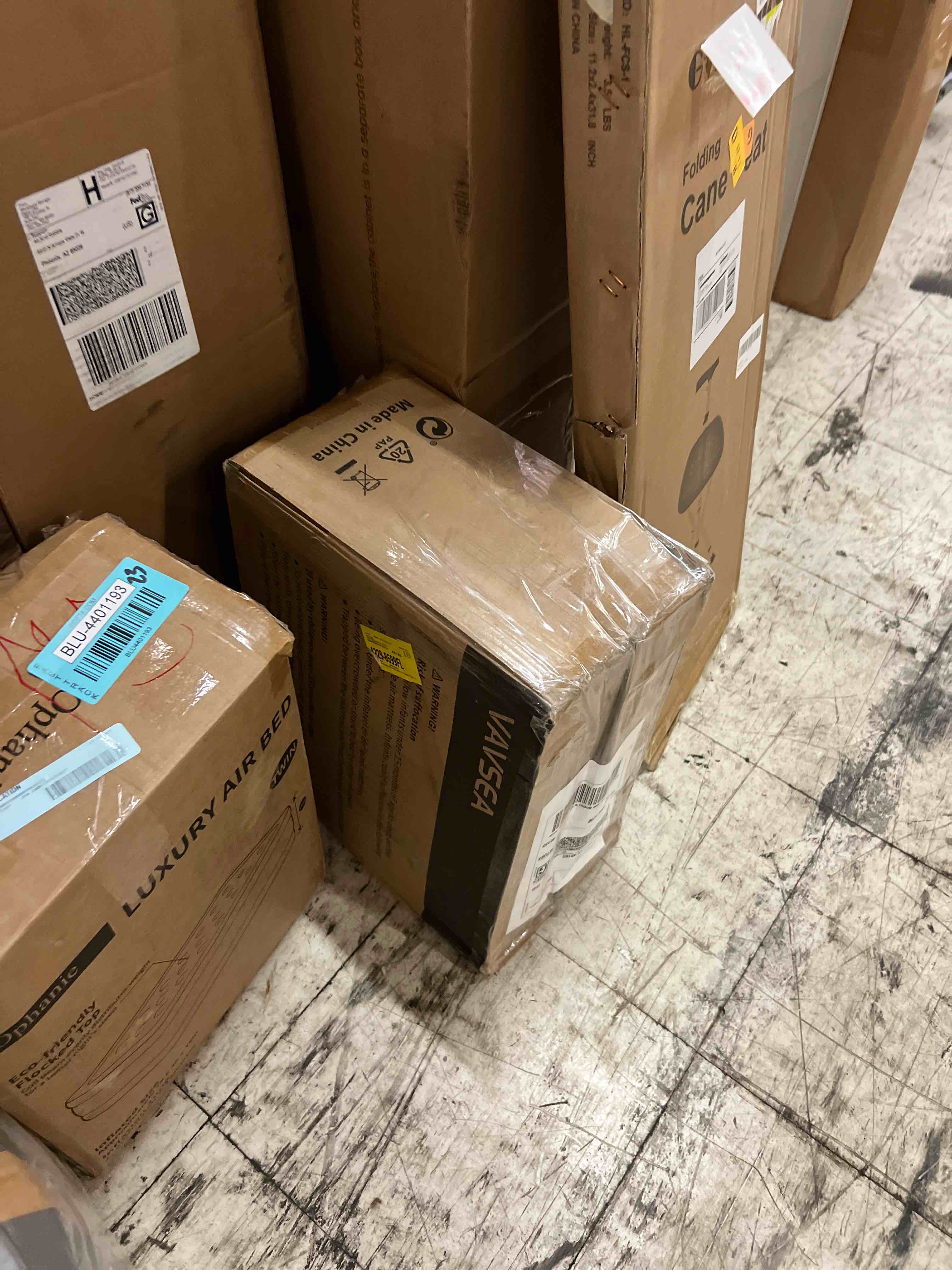https://s3.amazonaws.com/lotting-images-prod/phillipi/BLU4401196_1752102831654.jpeg