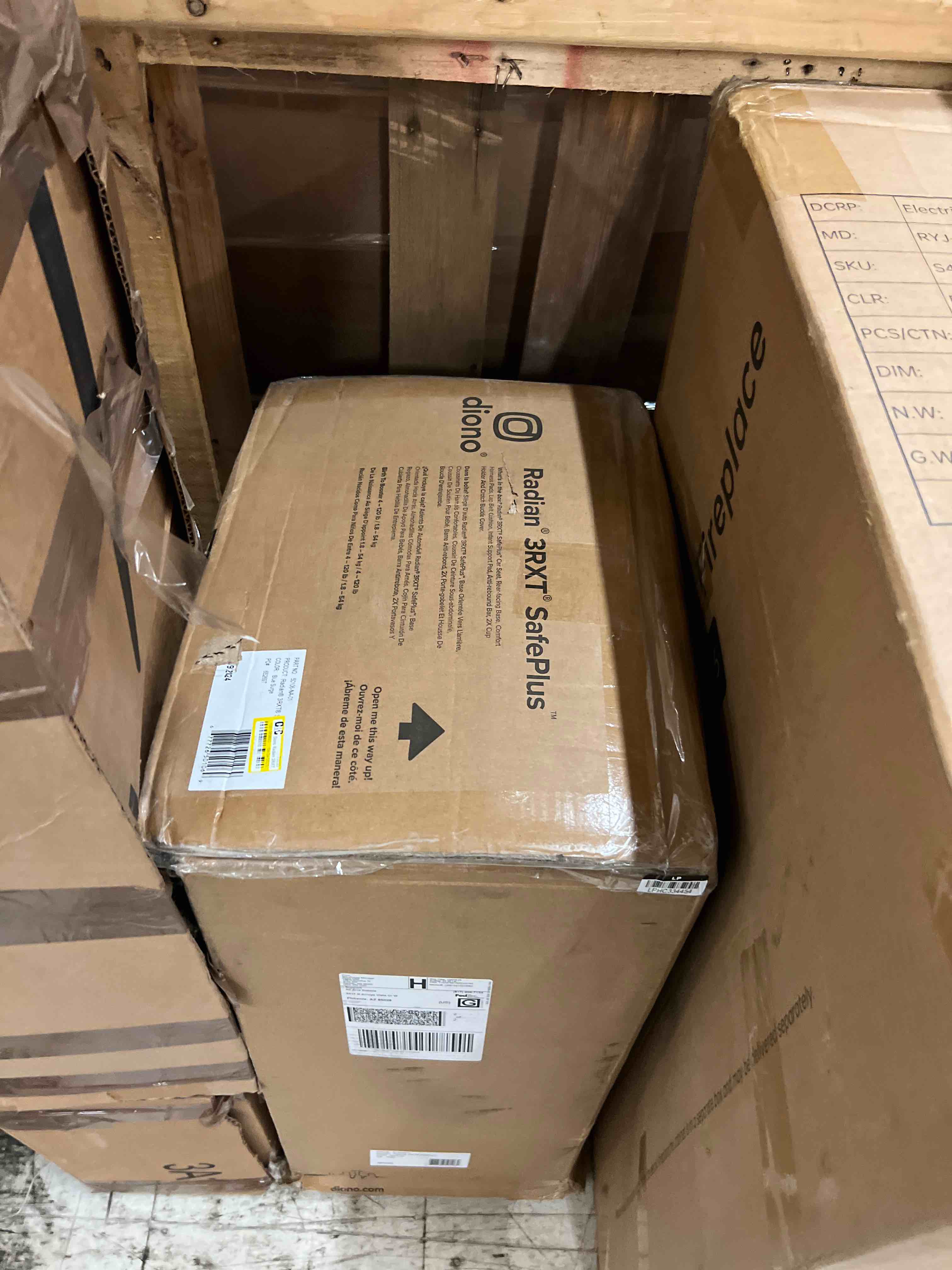 https://s3.amazonaws.com/lotting-images-prod/phillipi/BLU4401201_1752087811723.jpeg