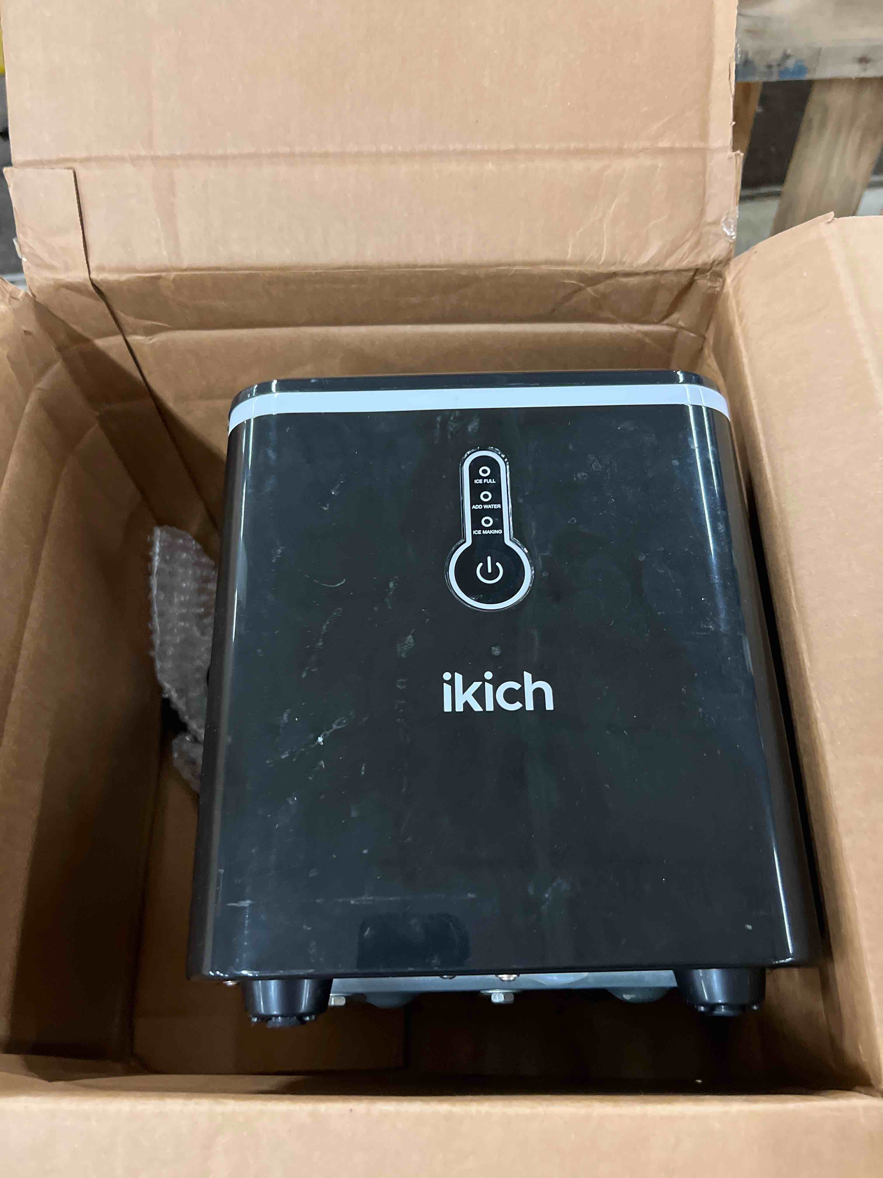 https://s3.amazonaws.com/lotting-images-prod/phillipi/BLU4401213_1752110912801.jpeg