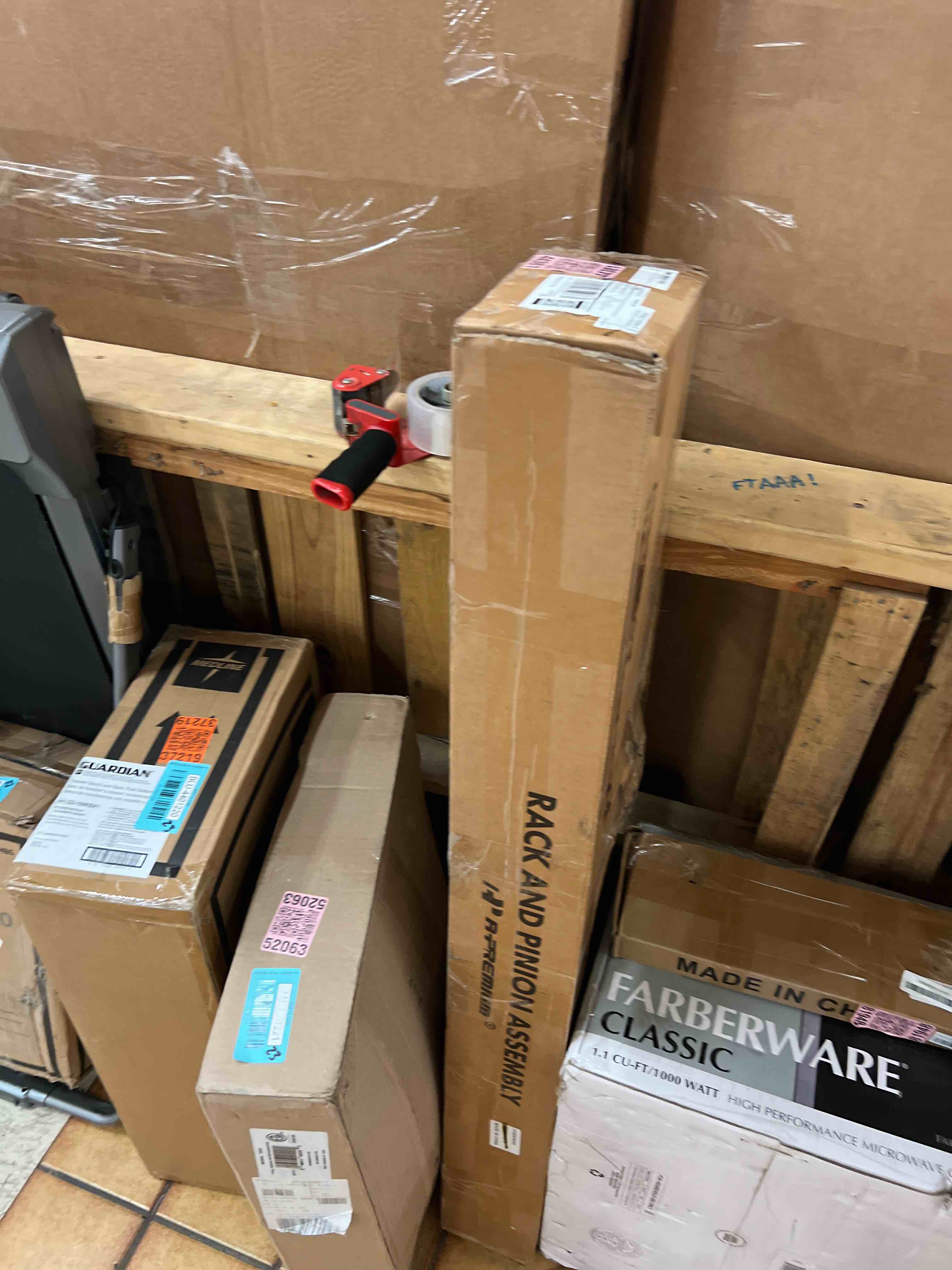 https://s3.amazonaws.com/lotting-images-prod/phillipi/BLU4401222_1752156056622.jpeg