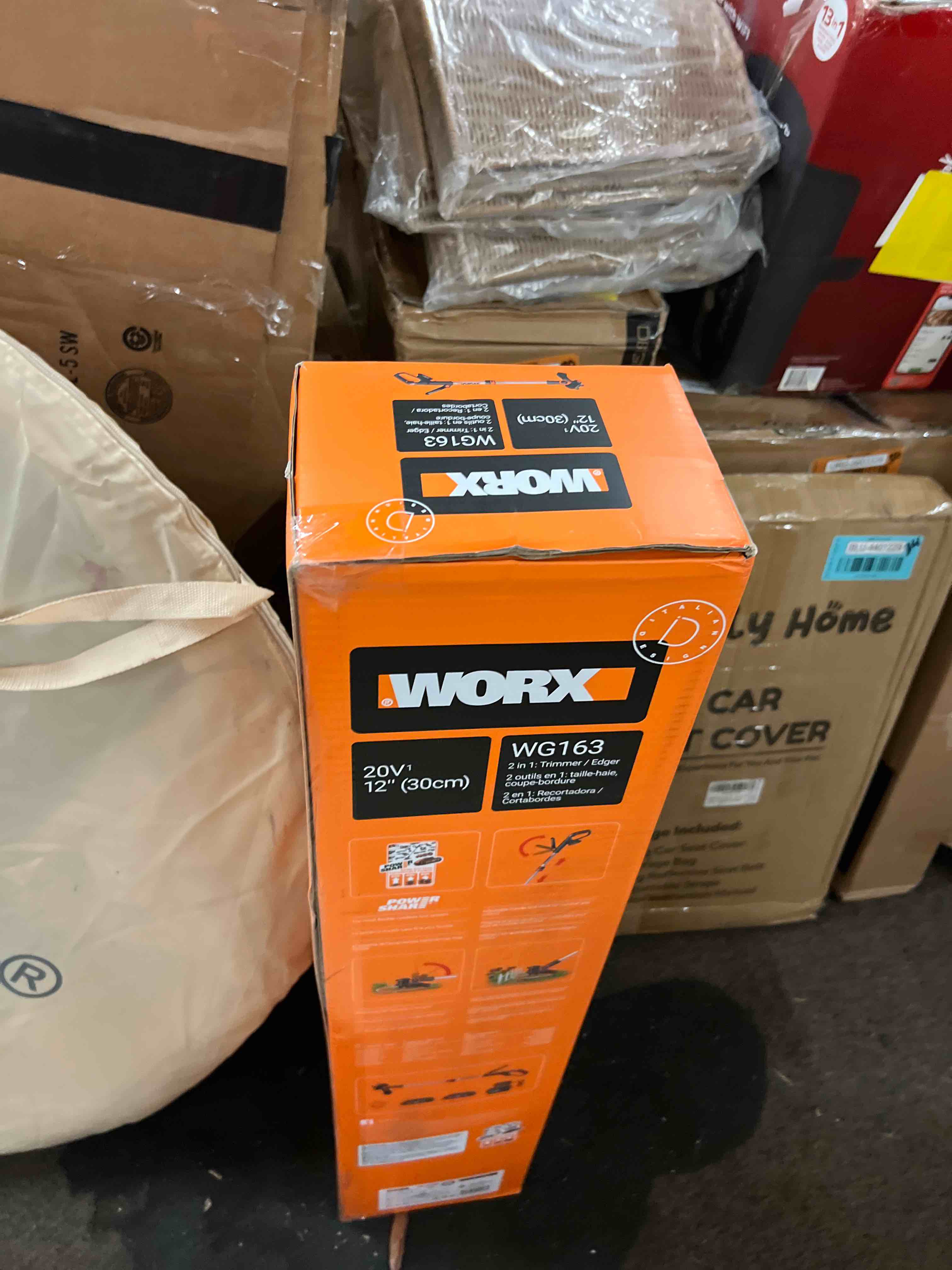 https://s3.amazonaws.com/lotting-images-prod/phillipi/BLU4401230_1752178090762.jpeg