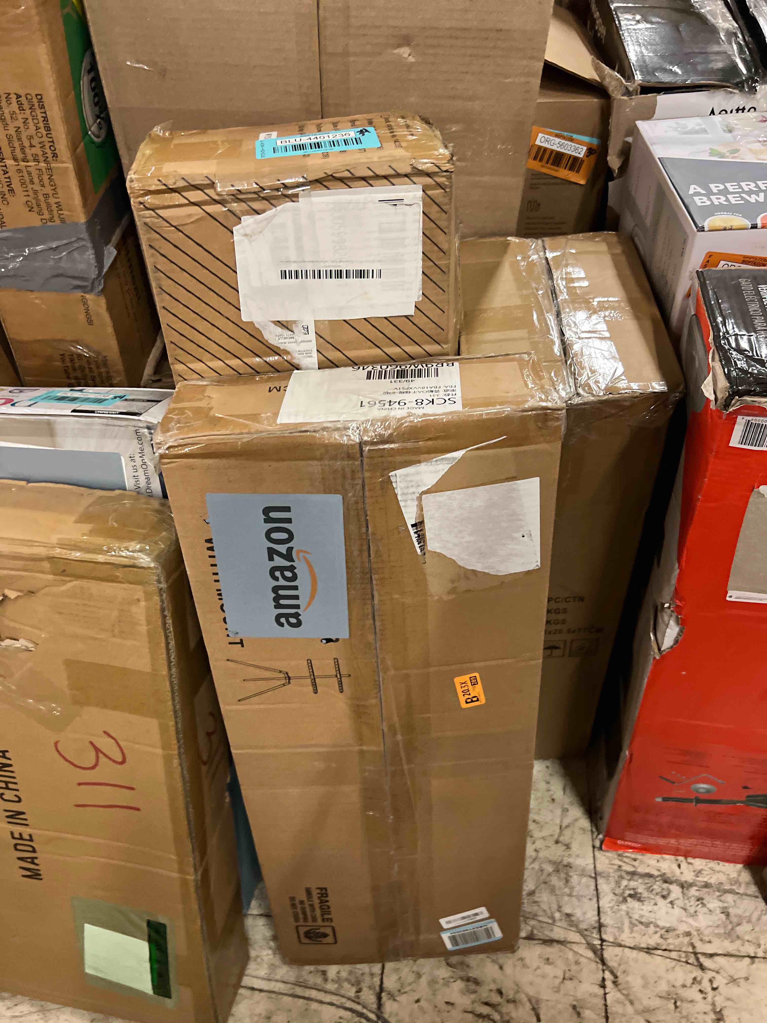 https://s3.amazonaws.com/lotting-images-prod/phillipi/BLU4401242_1752180934156.jpeg