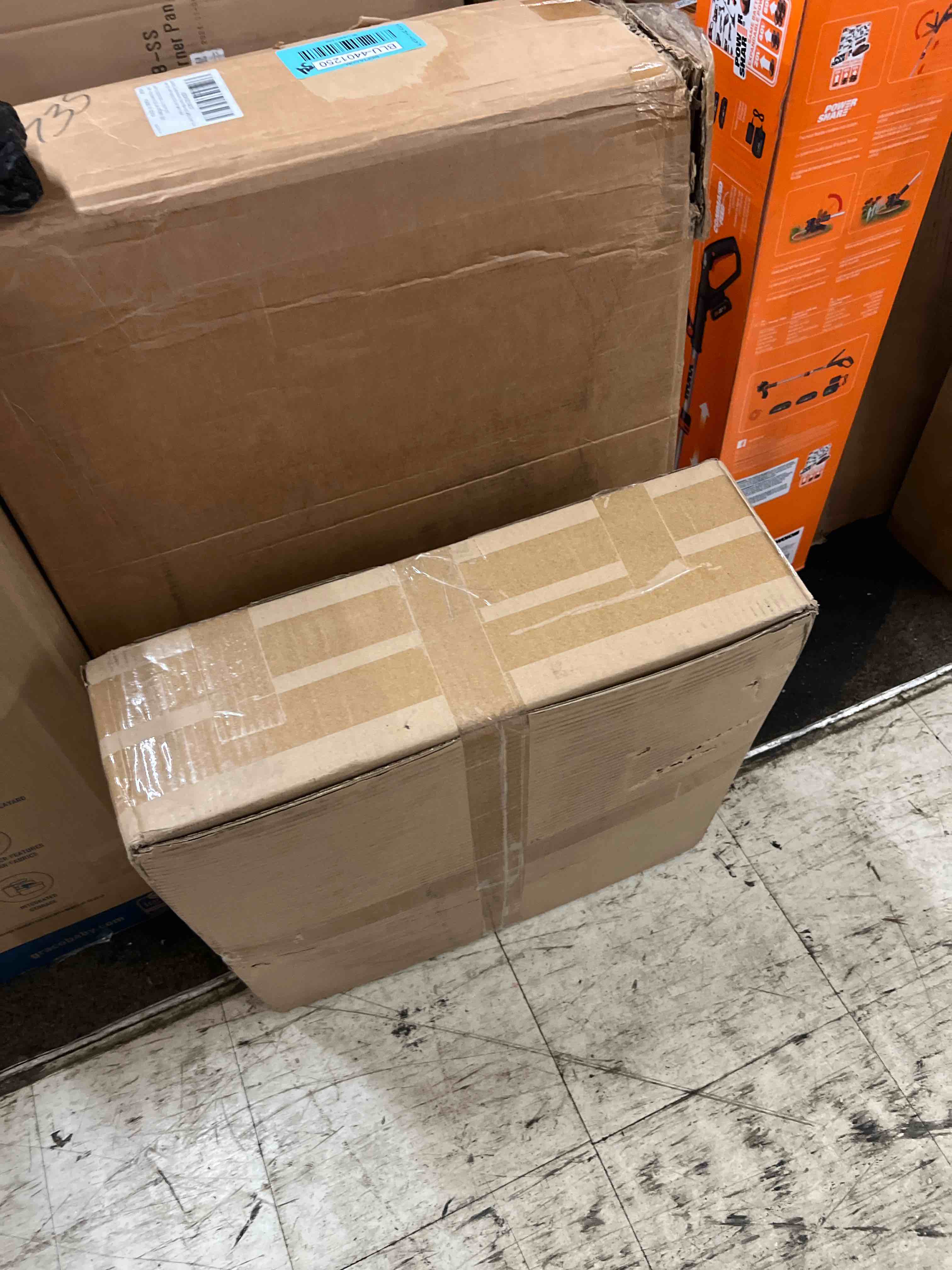 https://s3.amazonaws.com/lotting-images-prod/phillipi/BLU4401262_1752183076799.jpeg