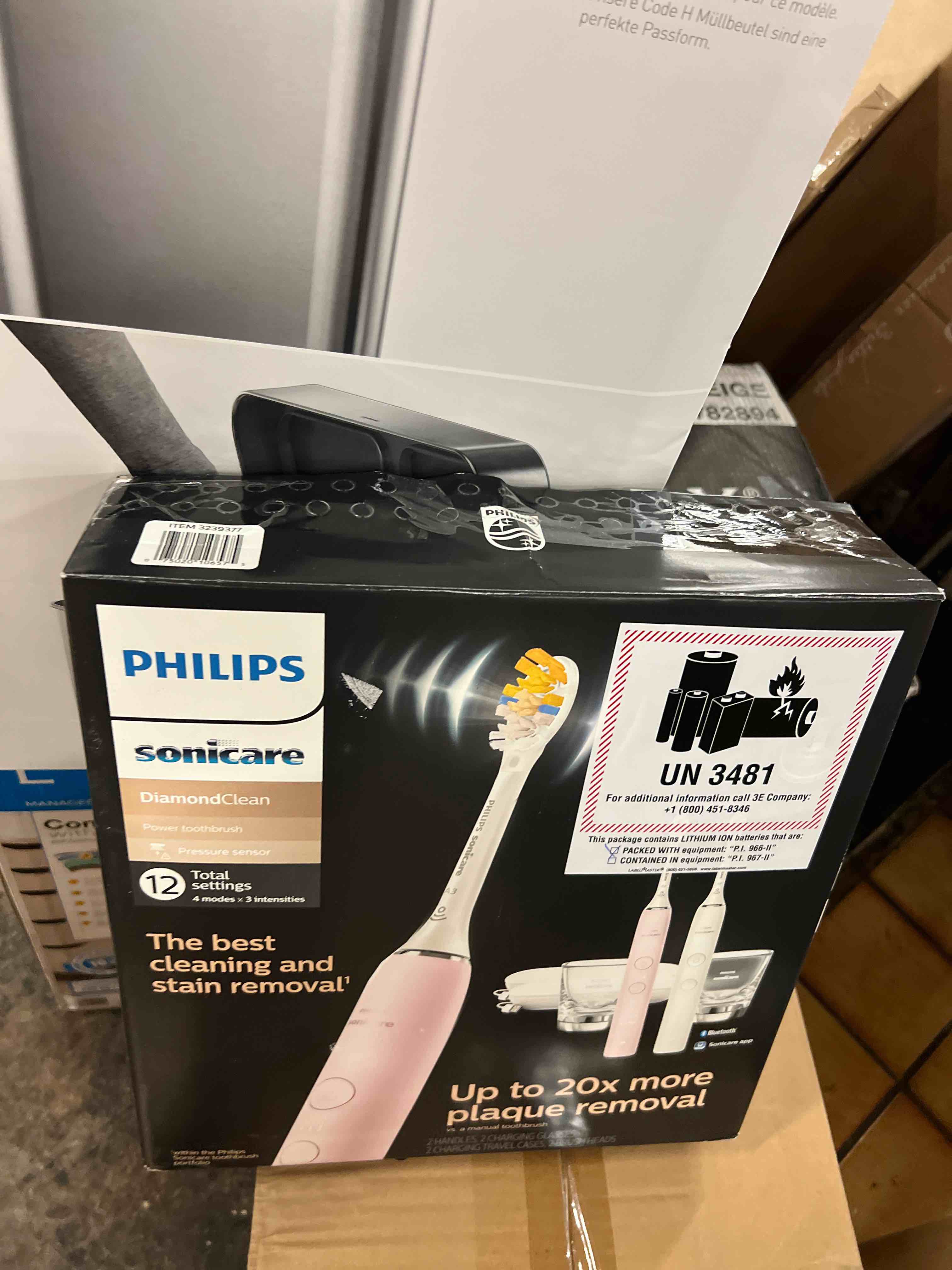 https://s3.amazonaws.com/lotting-images-prod/phillipi/BLU4401268_1752186047399.jpeg