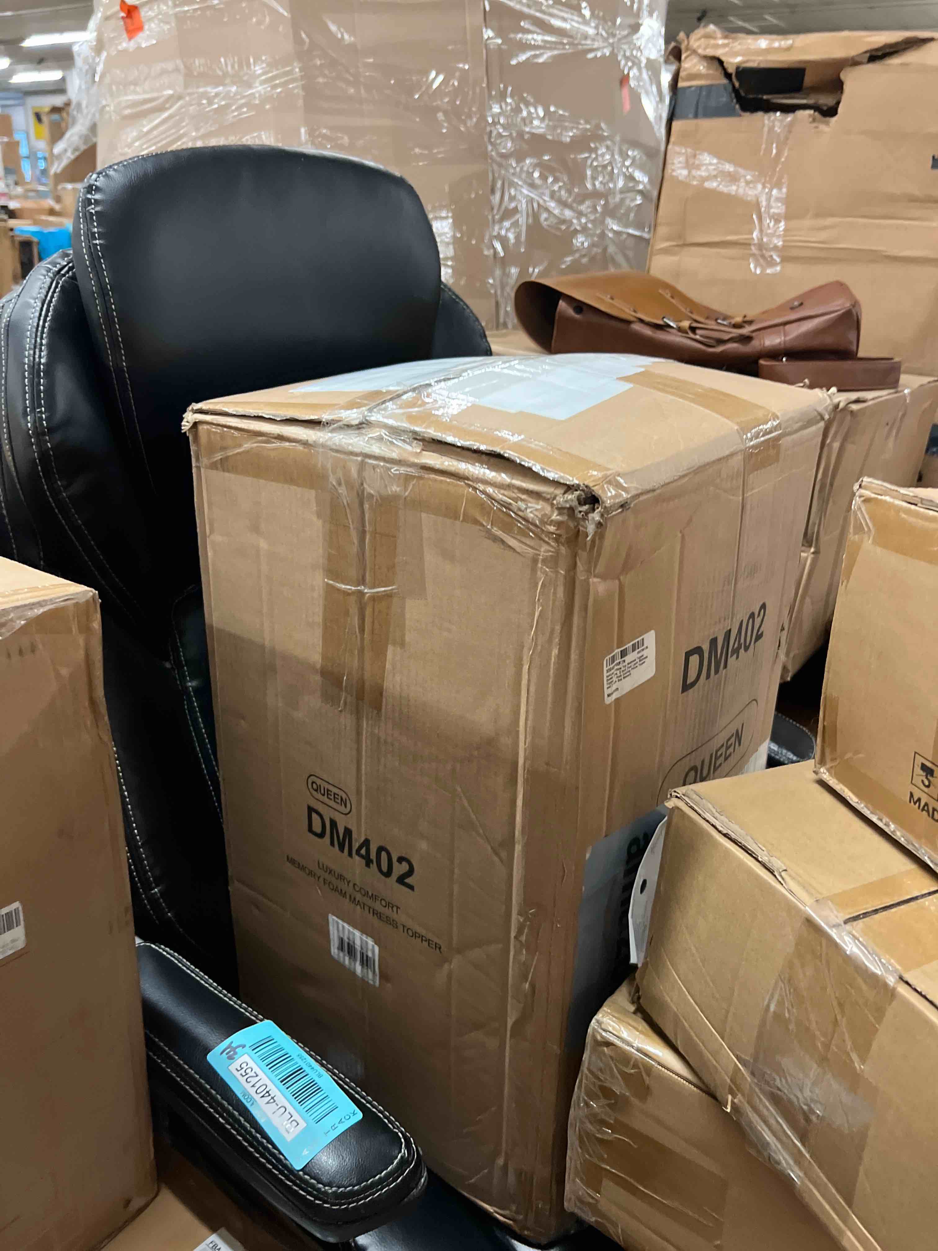 https://s3.amazonaws.com/lotting-images-prod/phillipi/BLU4401271_1752186220623.jpeg