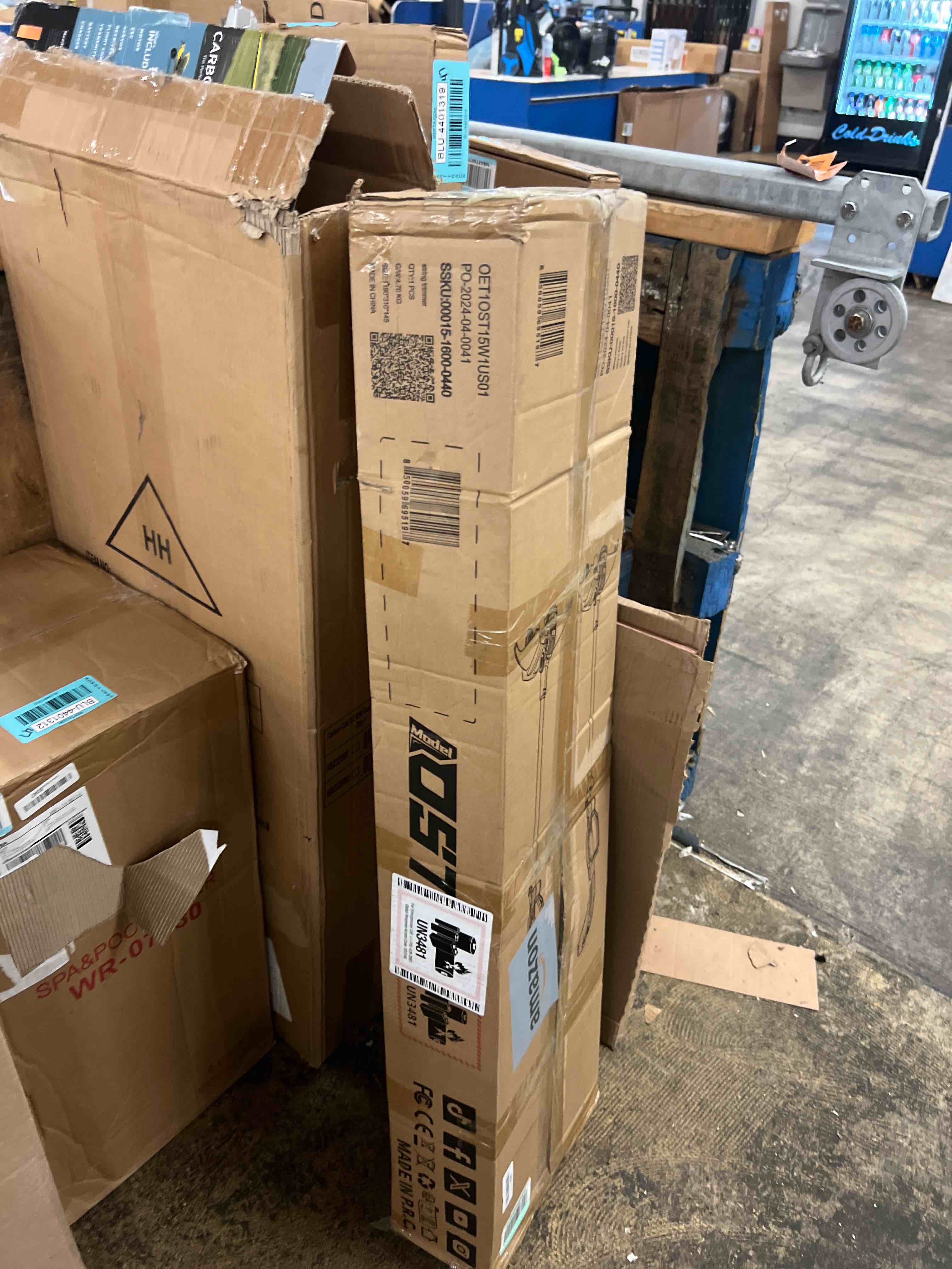 https://s3.amazonaws.com/lotting-images-prod/phillipi/BLU4401309_1752449959338.jpeg