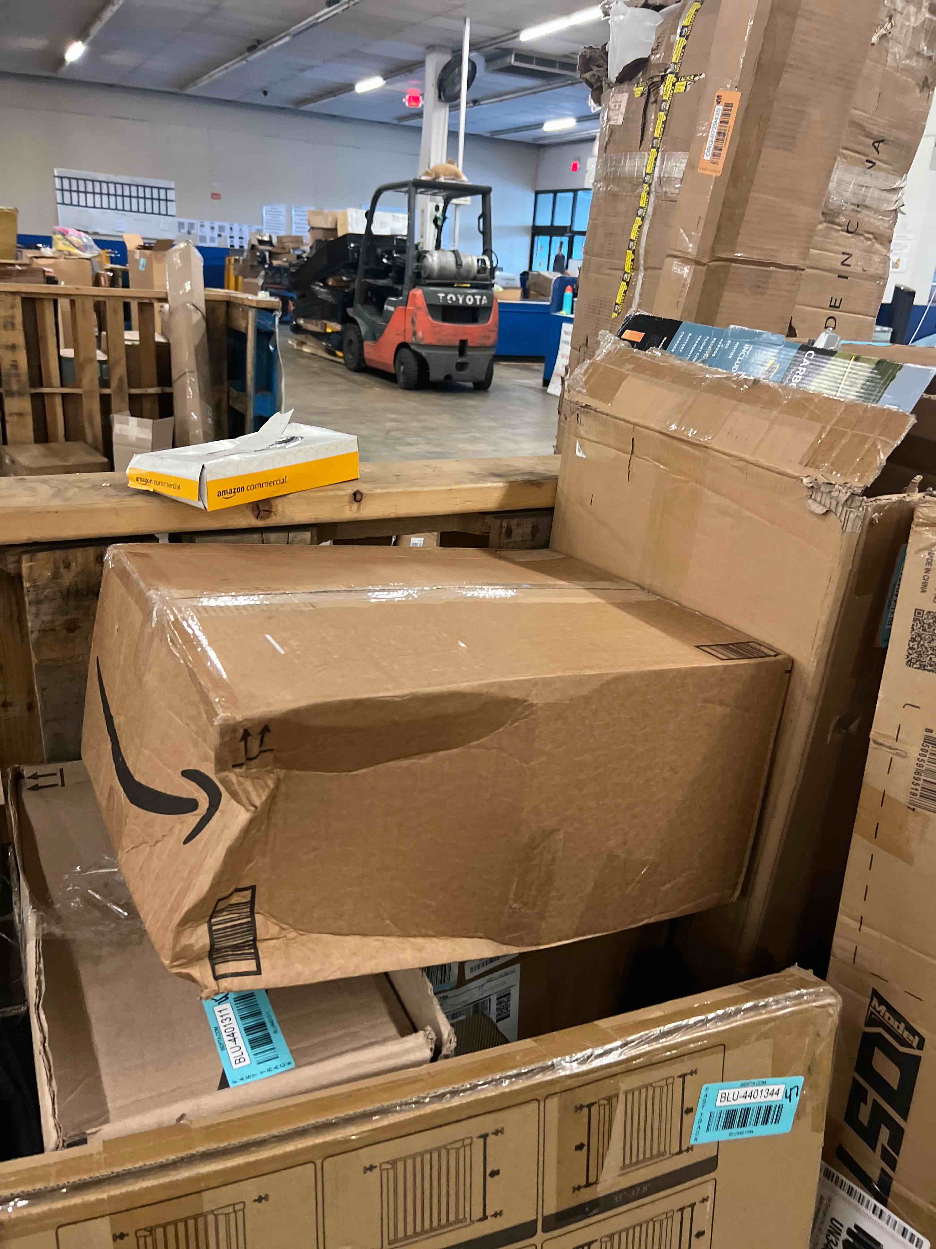 https://s3.amazonaws.com/lotting-images-prod/phillipi/BLU4401346_1752450336094.jpeg