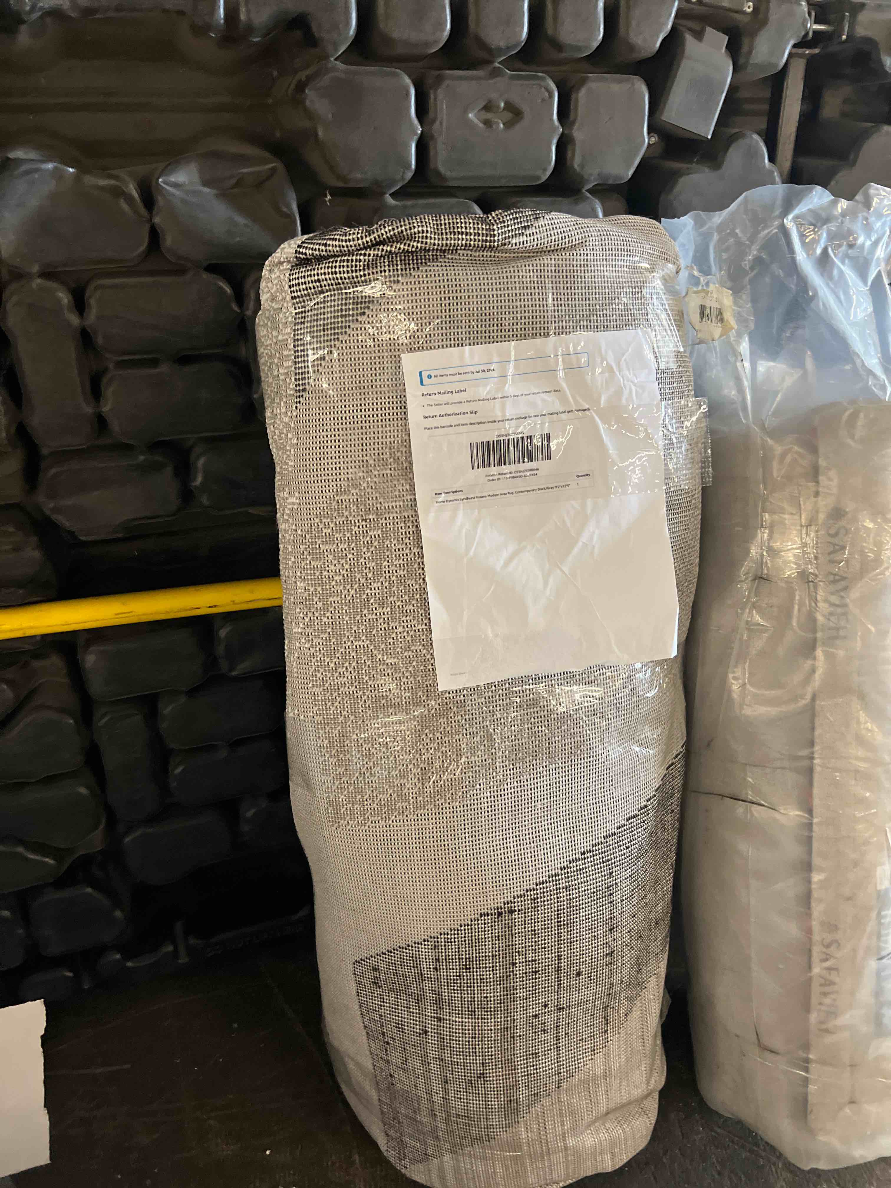 https://s3.amazonaws.com/lotting-images-prod/phillipi/BLU4401430_1752606181080.jpeg