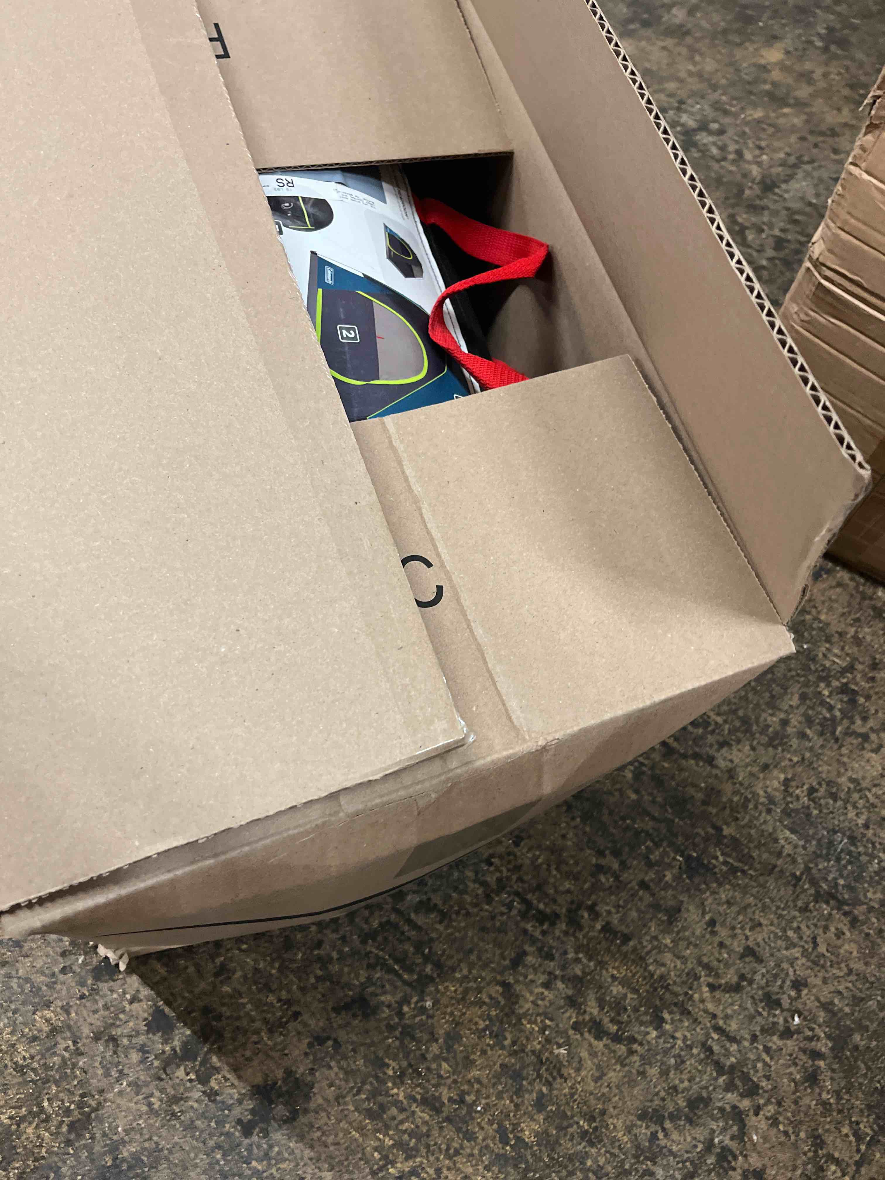 https://s3.amazonaws.com/lotting-images-prod/phillipi/BLU4401820_1751562154344.jpeg