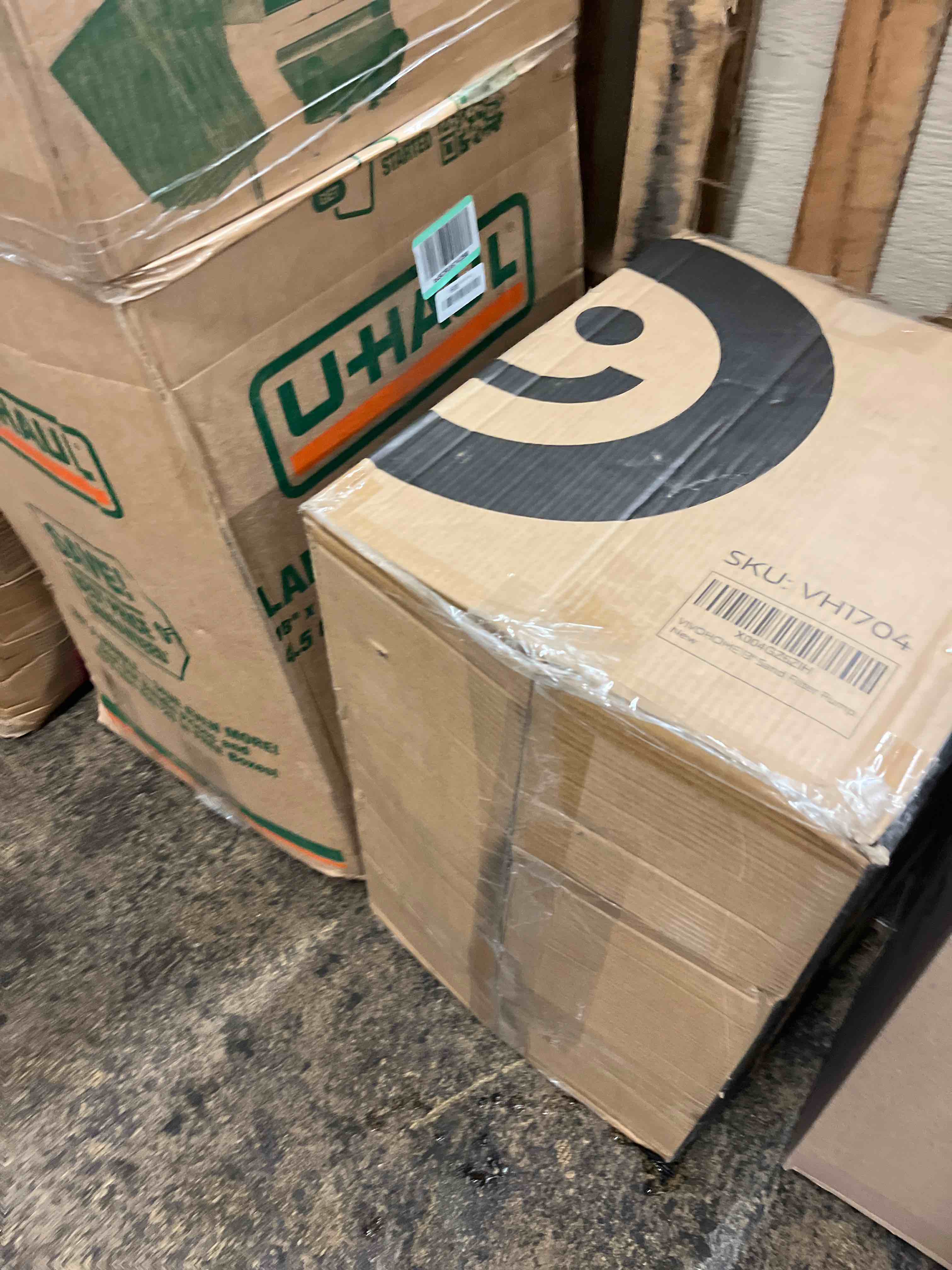 https://s3.amazonaws.com/lotting-images-prod/phillipi/BLU4401825_1751562876548.jpeg