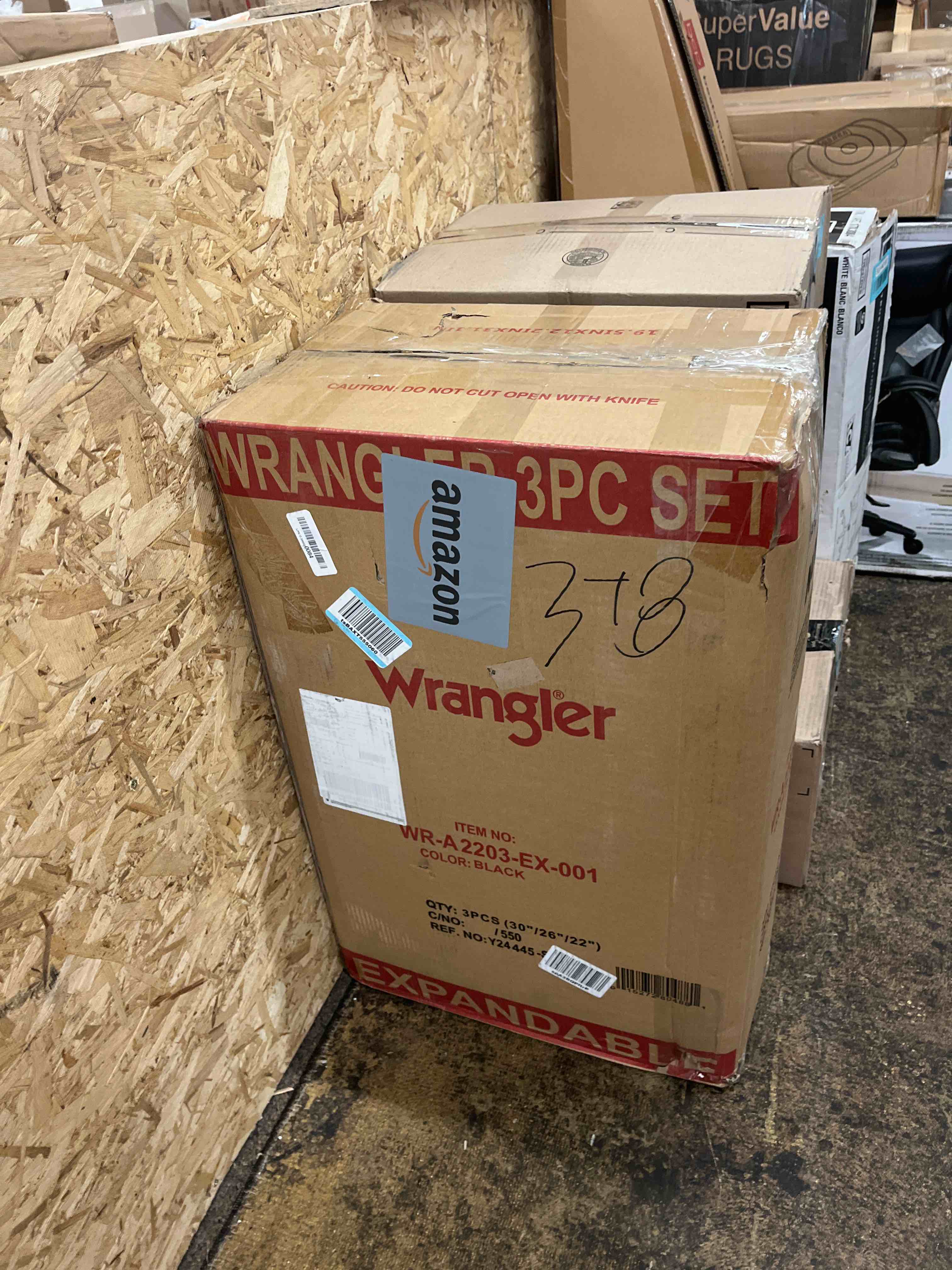 https://s3.amazonaws.com/lotting-images-prod/phillipi/BLU4401863_1751640486599.jpeg