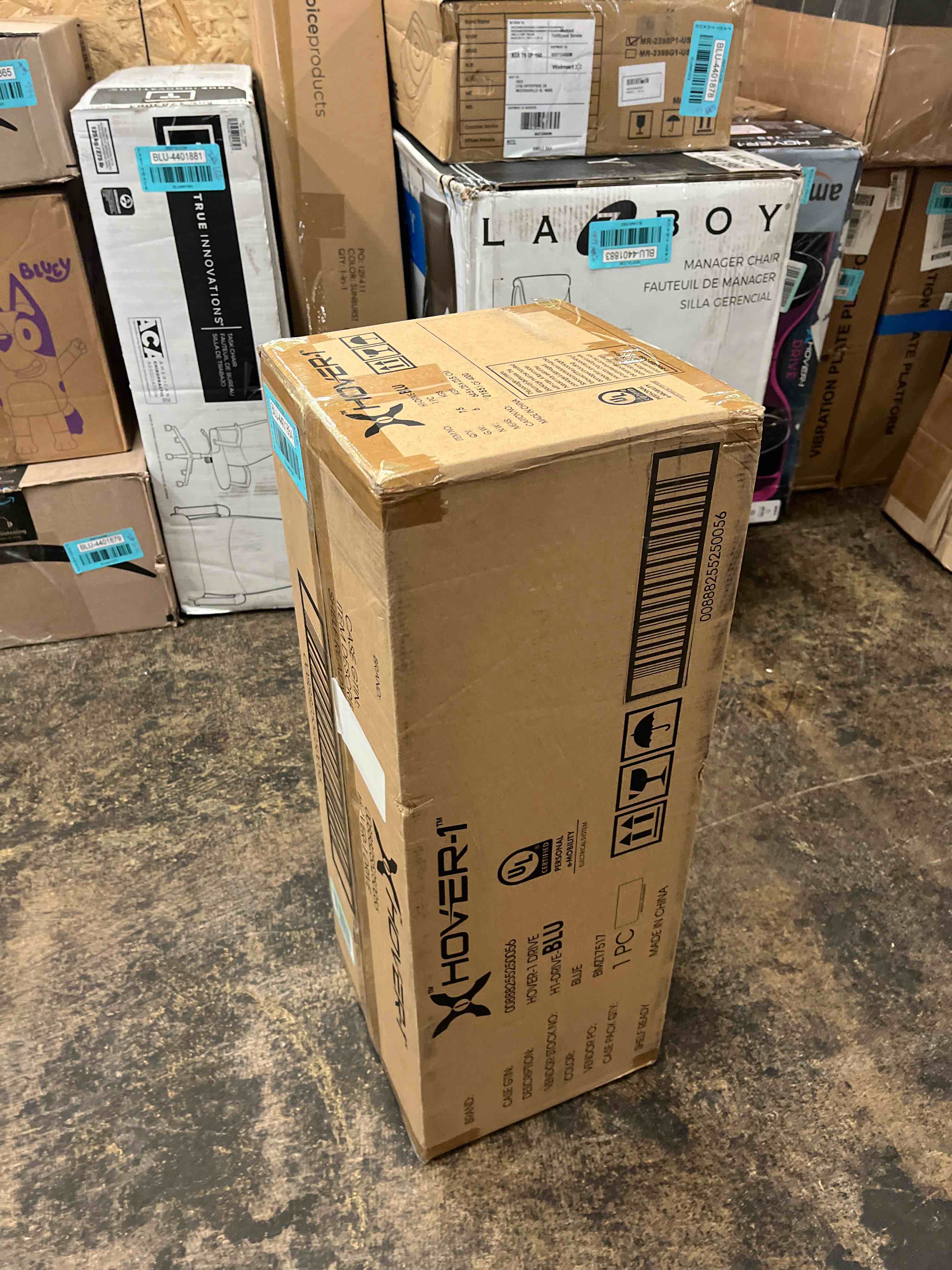 https://s3.amazonaws.com/lotting-images-prod/phillipi/BLU4401864_1751640434769.jpeg