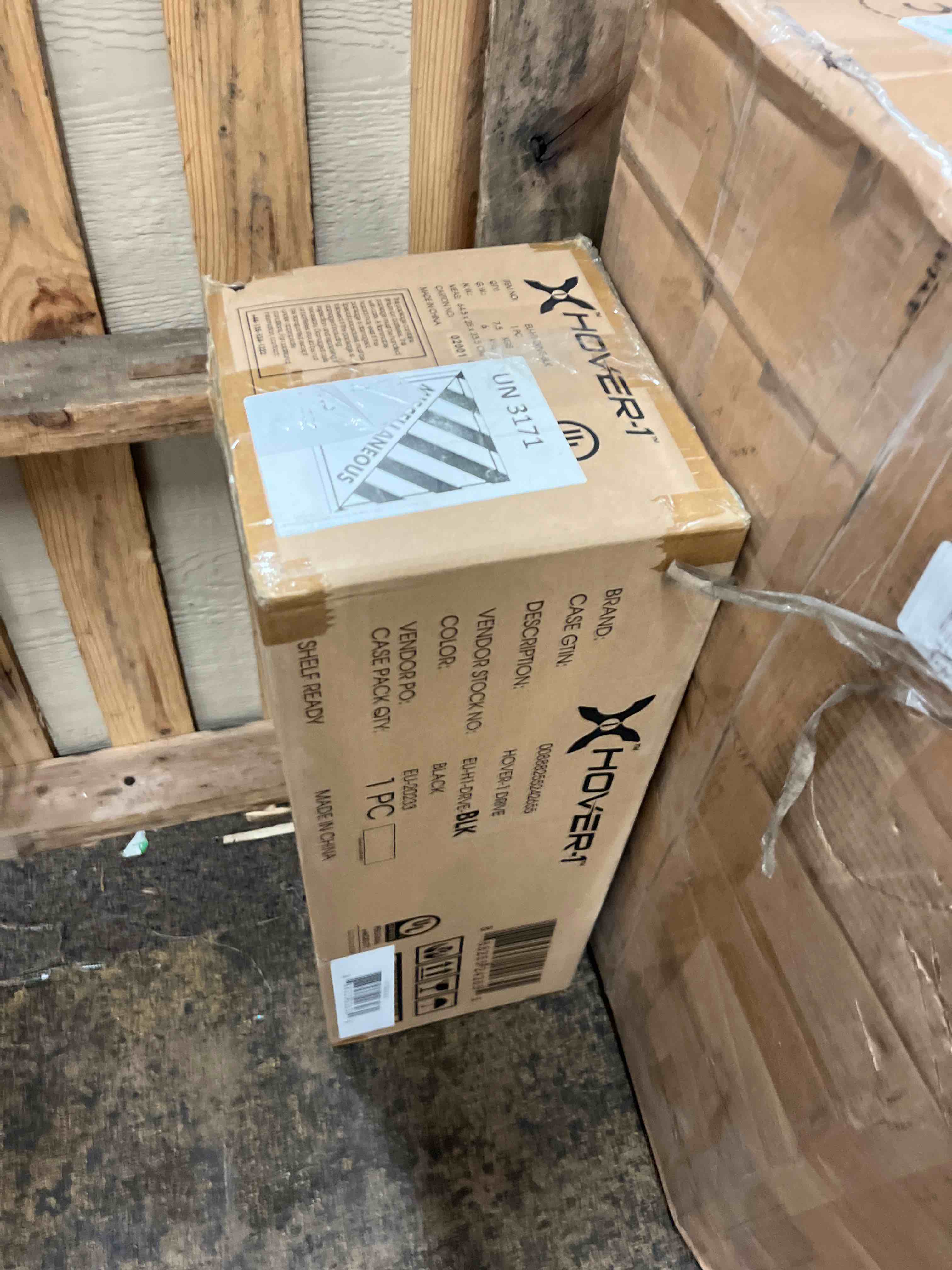https://s3.amazonaws.com/lotting-images-prod/phillipi/BLU4401870_1751561884156.jpeg