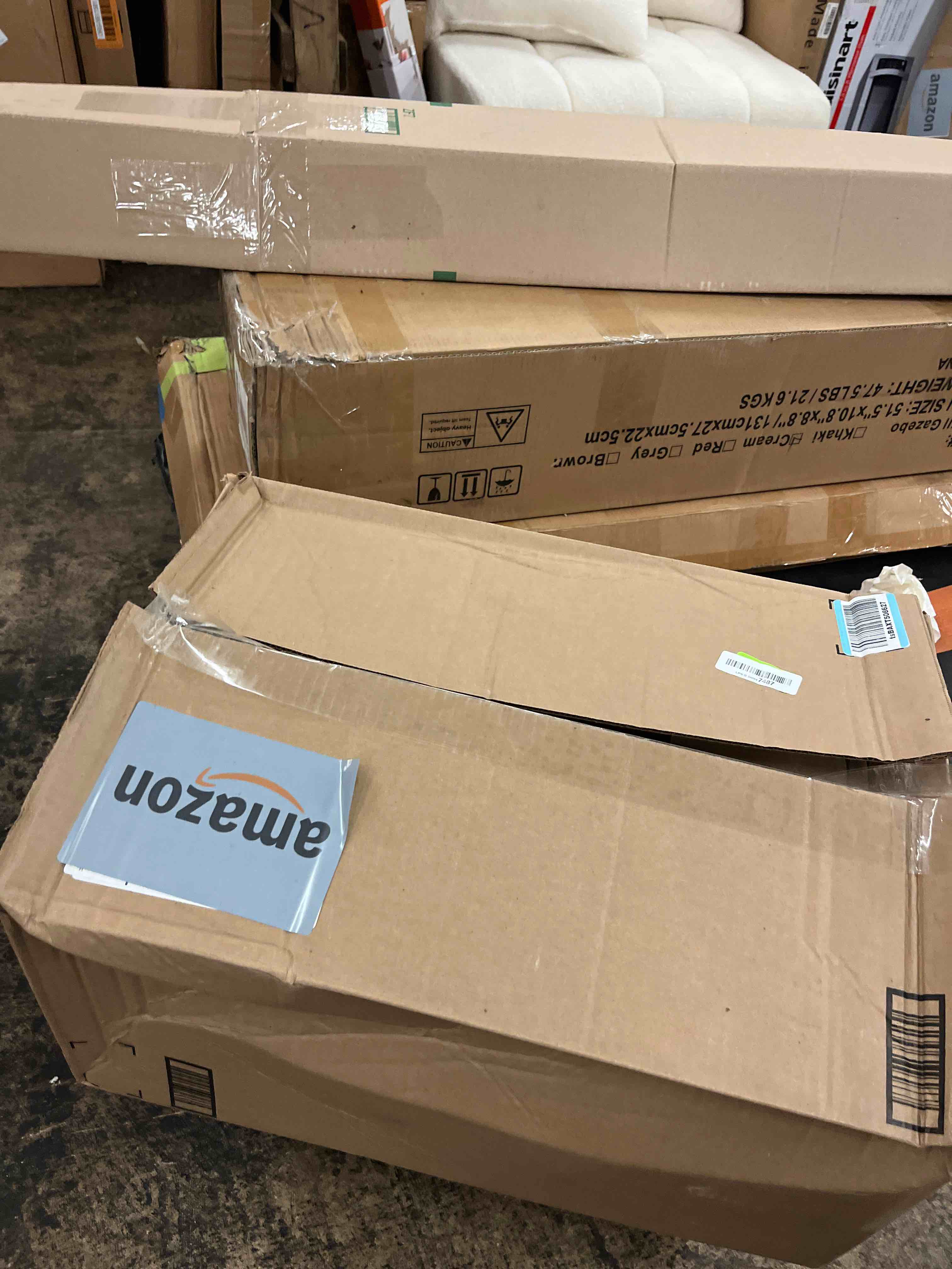 https://s3.amazonaws.com/lotting-images-prod/phillipi/BLU4401945_1751575631314.jpeg