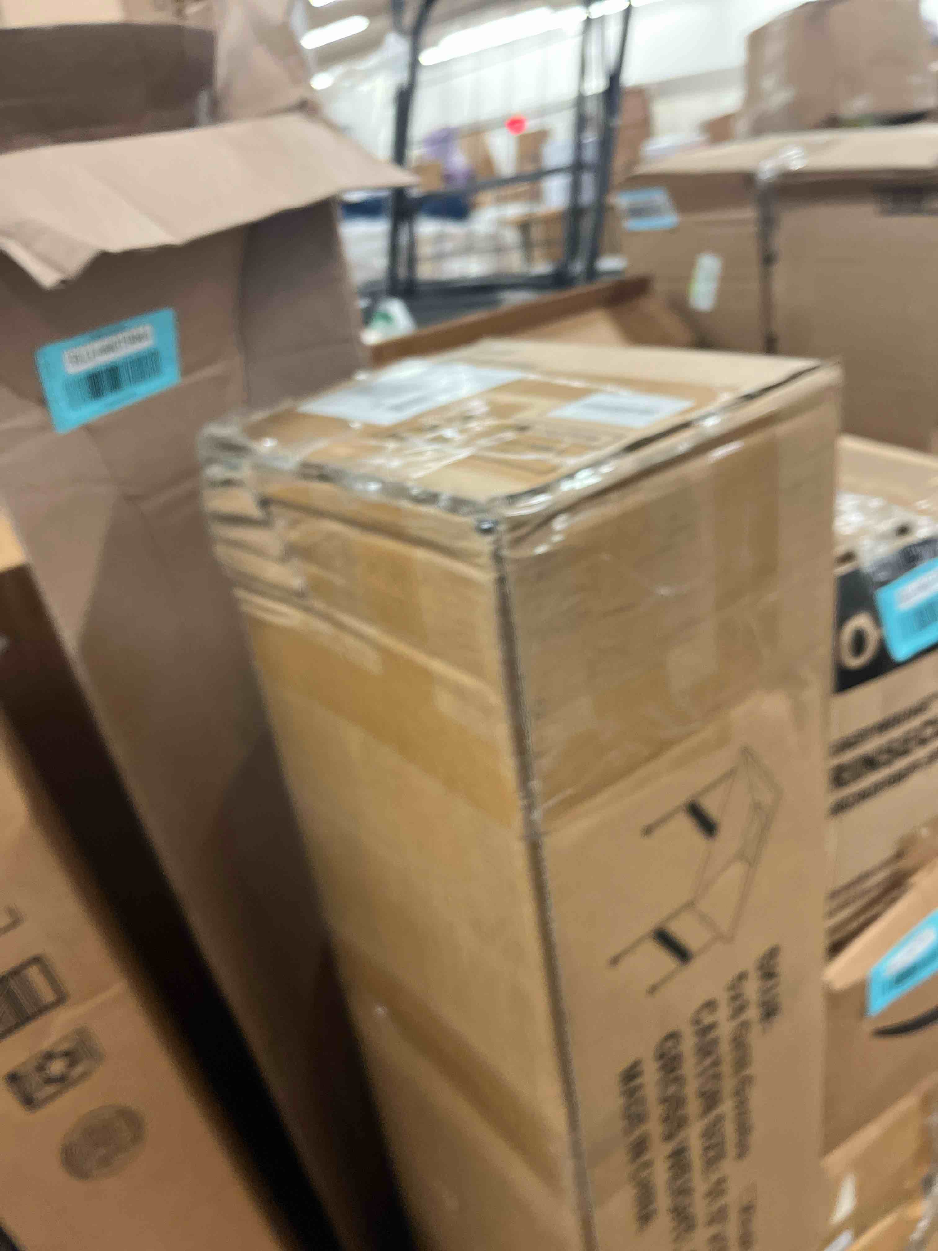 https://s3.amazonaws.com/lotting-images-prod/phillipi/BLU4401947_1751575912026.jpeg