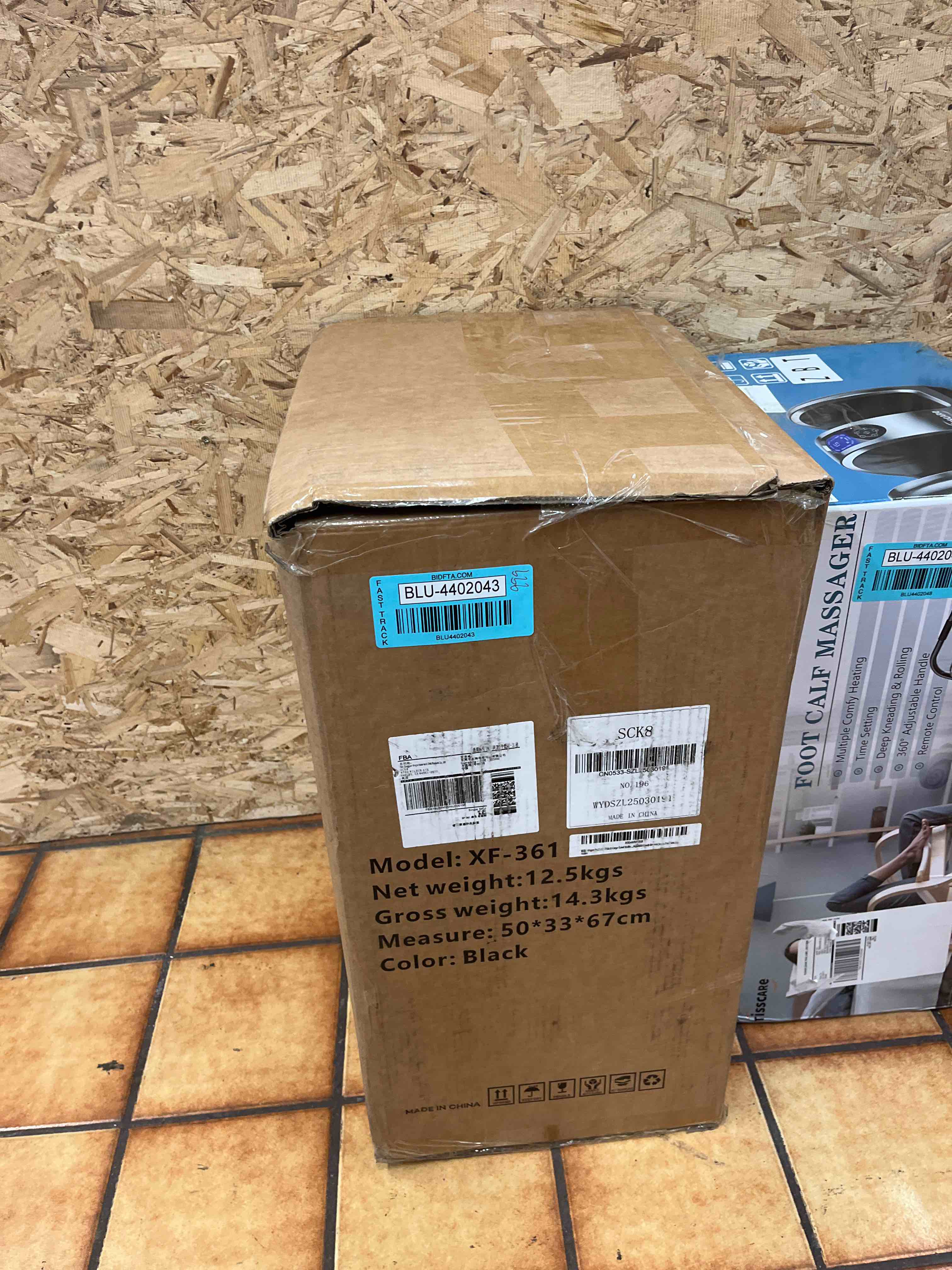 https://s3.amazonaws.com/lotting-images-prod/phillipi/BLU4402043_1751642237358.jpeg