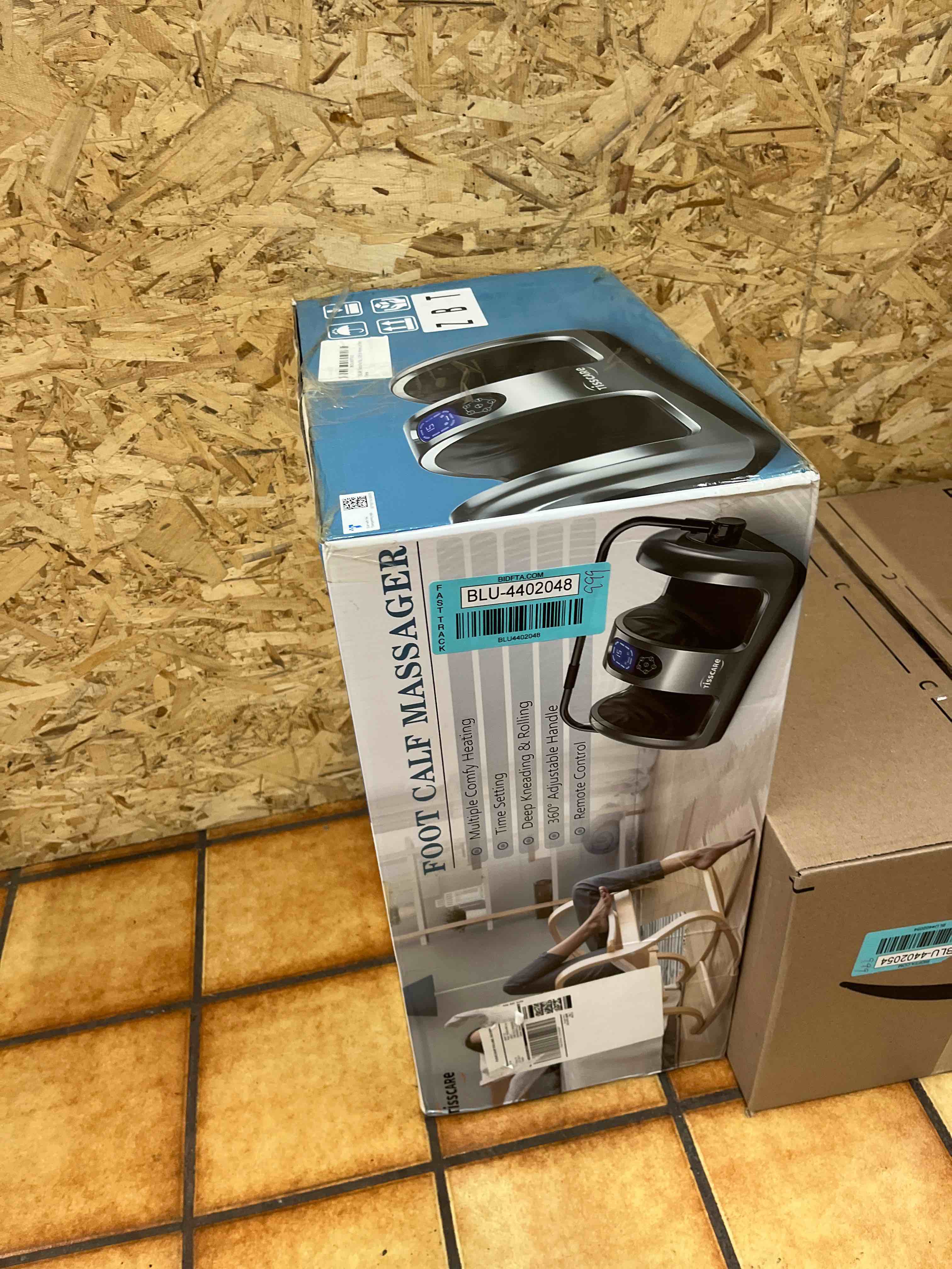 https://s3.amazonaws.com/lotting-images-prod/phillipi/BLU4402048_1751641576907.jpeg