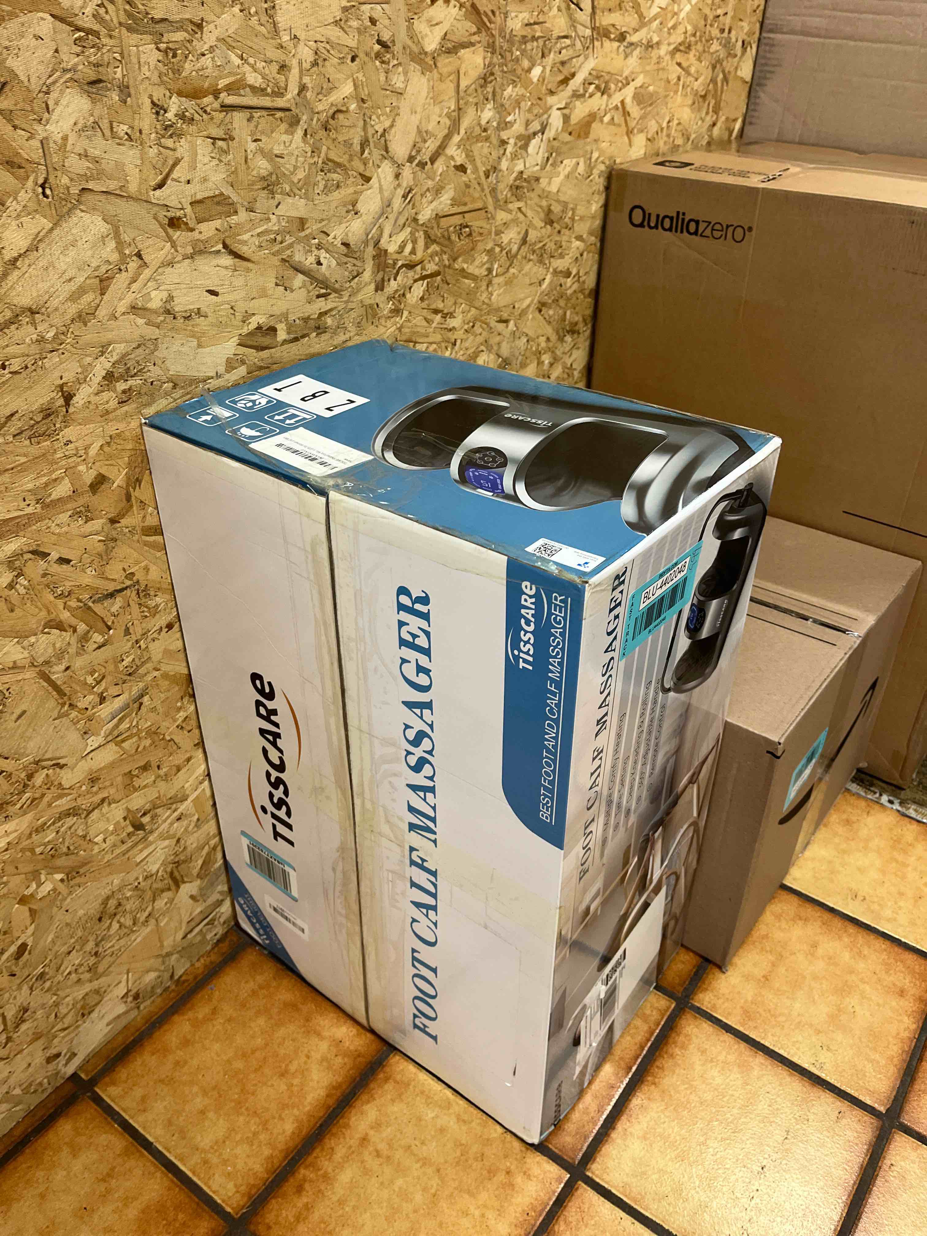 https://s3.amazonaws.com/lotting-images-prod/phillipi/BLU4402048_1751641578688.jpeg