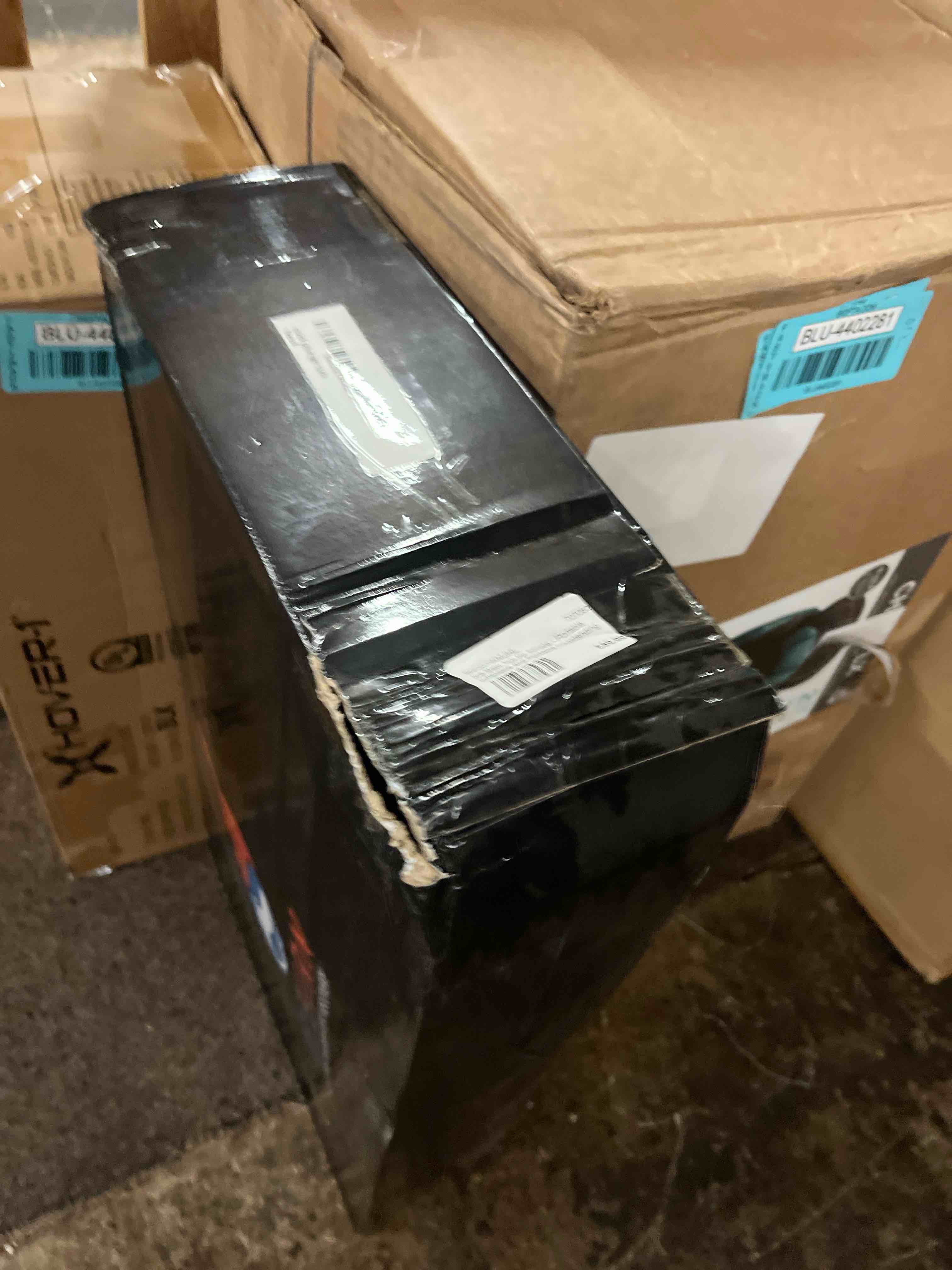 https://s3.amazonaws.com/lotting-images-prod/phillipi/BLU4402291_1751931550589.jpeg
