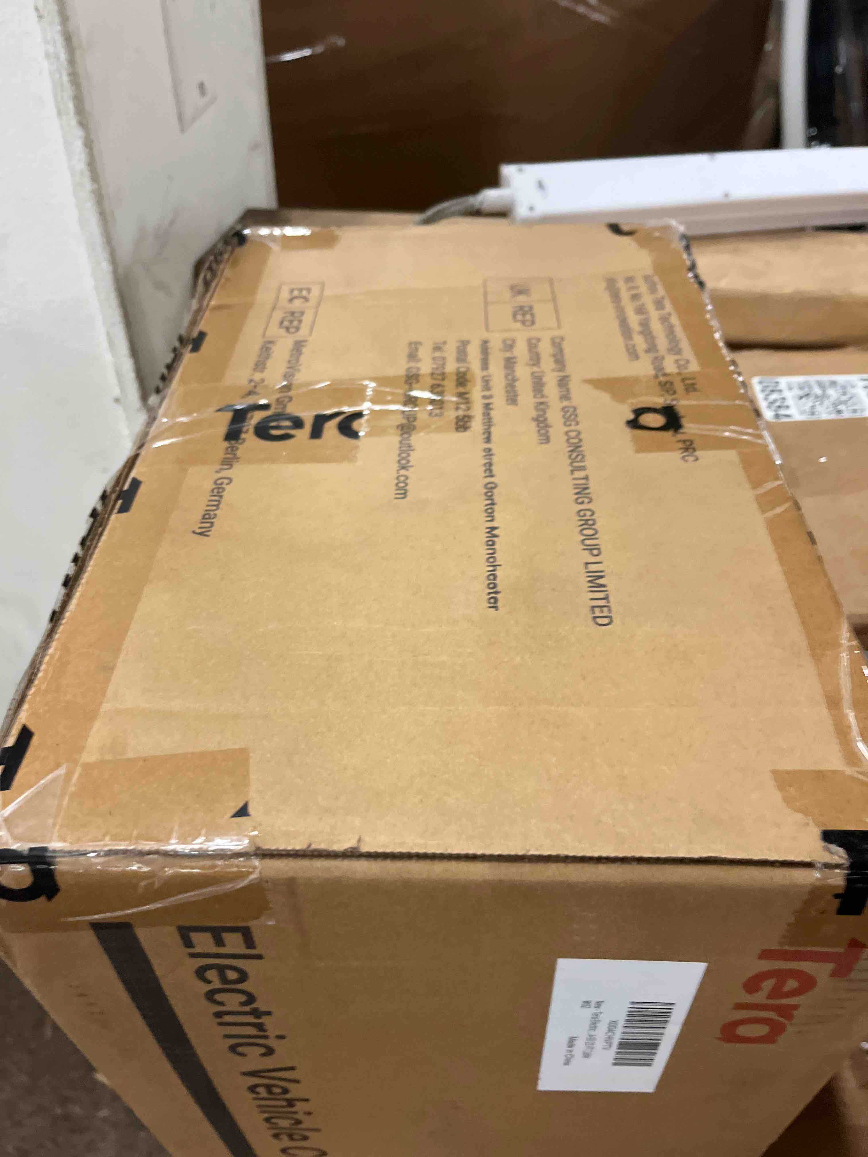 https://s3.amazonaws.com/lotting-images-prod/phillipi/BLU4402329_1751933123835.jpeg