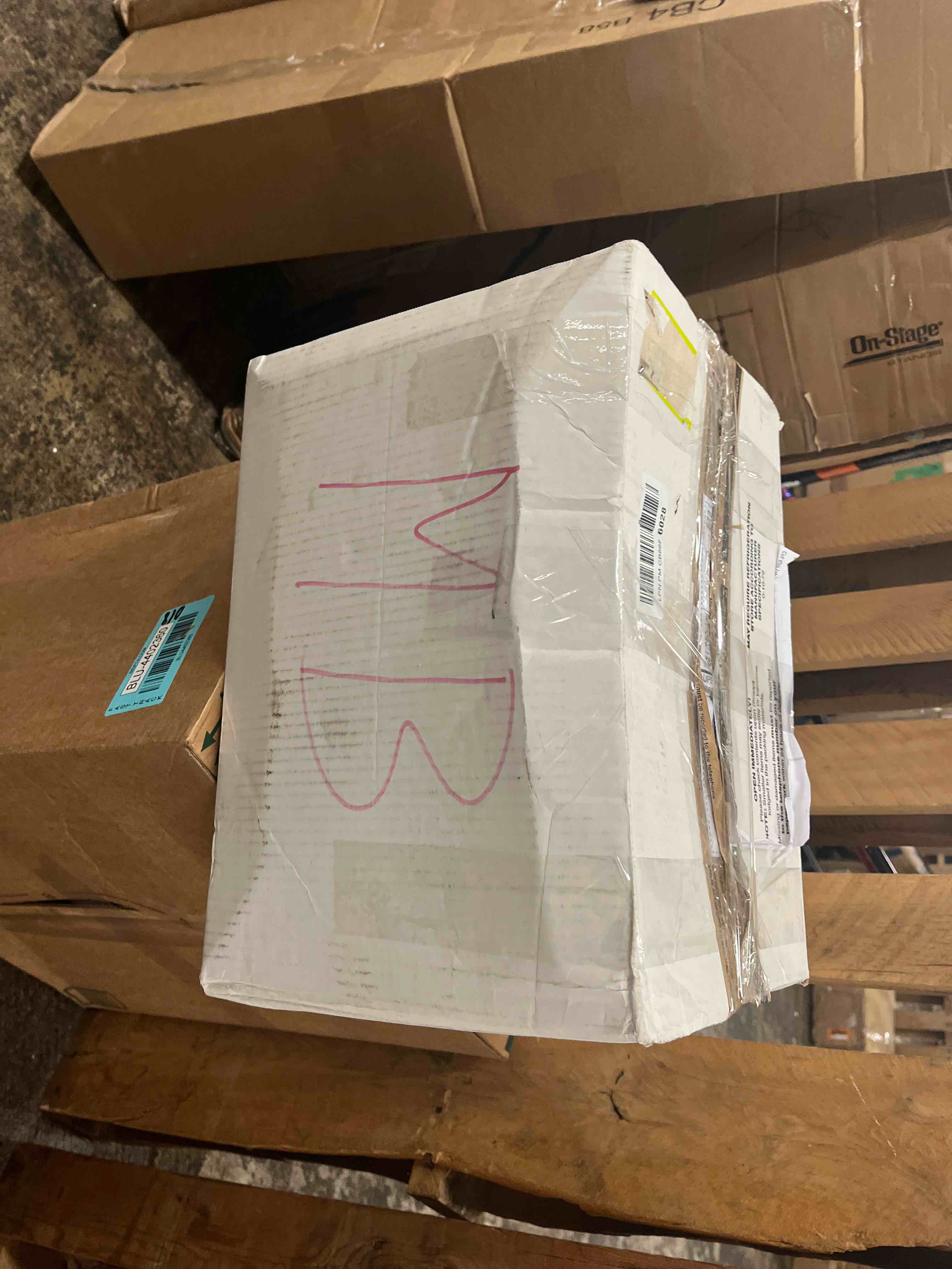 https://s3.amazonaws.com/lotting-images-prod/phillipi/BLU4402359_1752024798503.jpeg