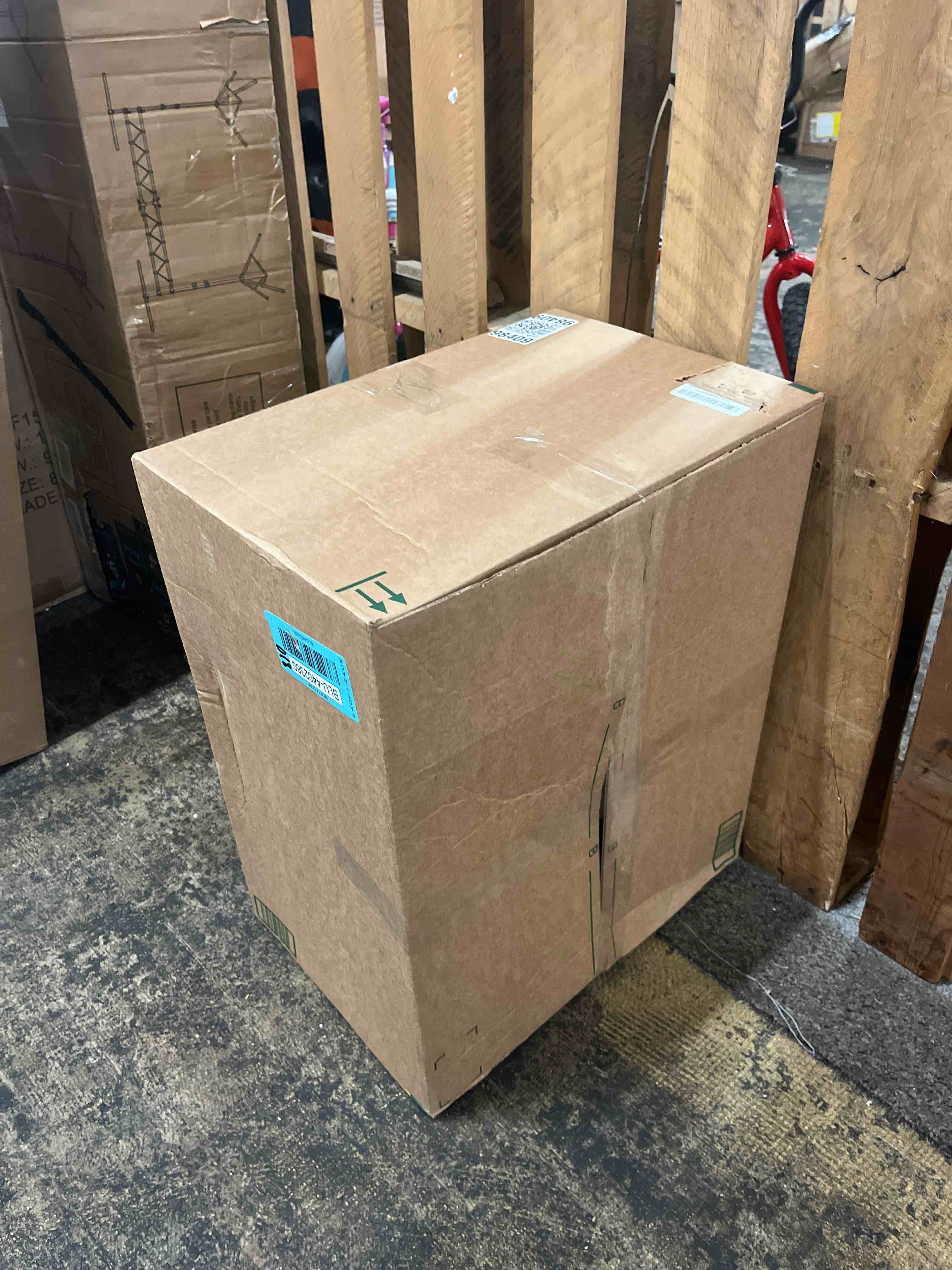 https://s3.amazonaws.com/lotting-images-prod/phillipi/BLU4402360_1752024725782.jpeg