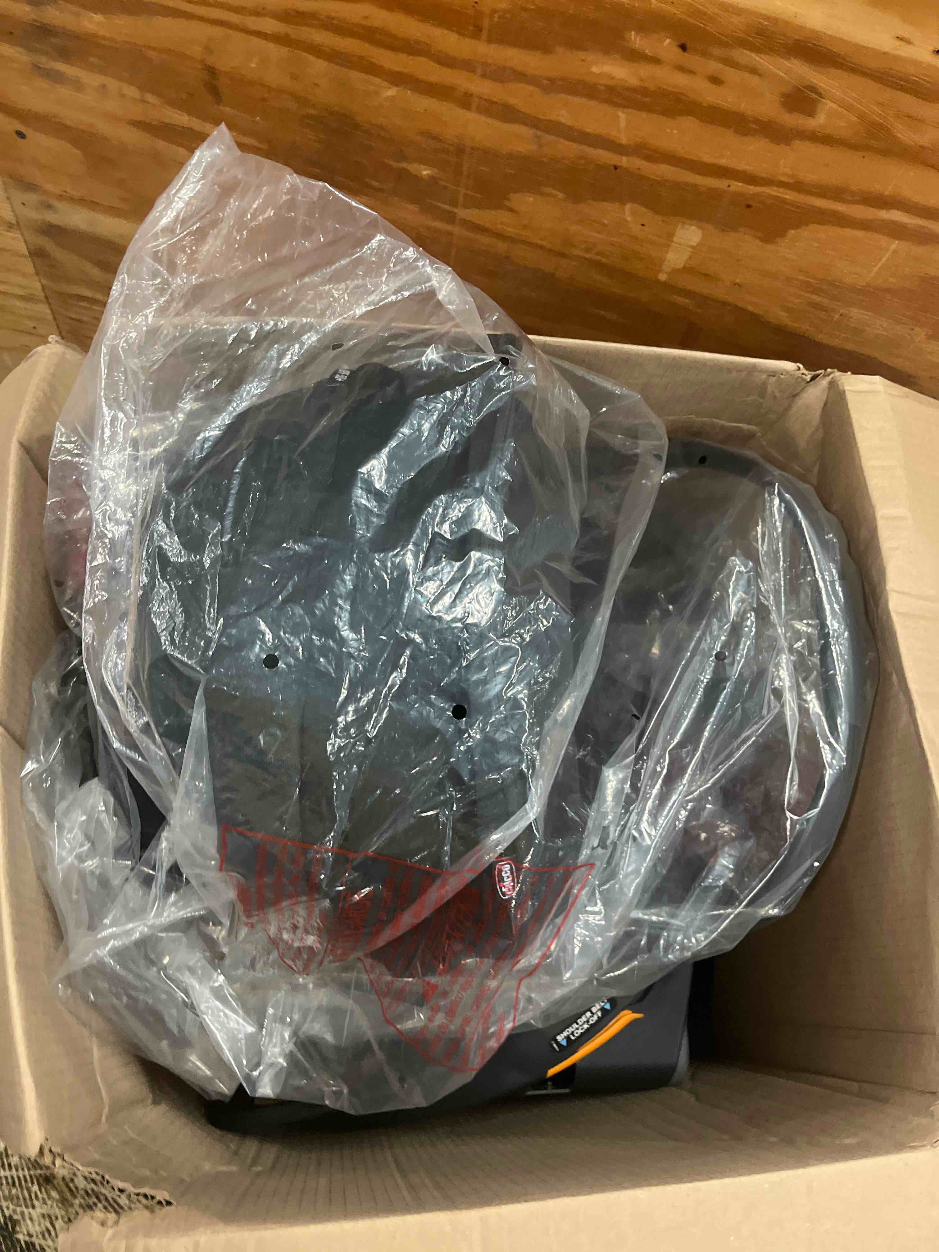 https://s3.amazonaws.com/lotting-images-prod/phillipi/BLU4402397_1752019816565.jpeg