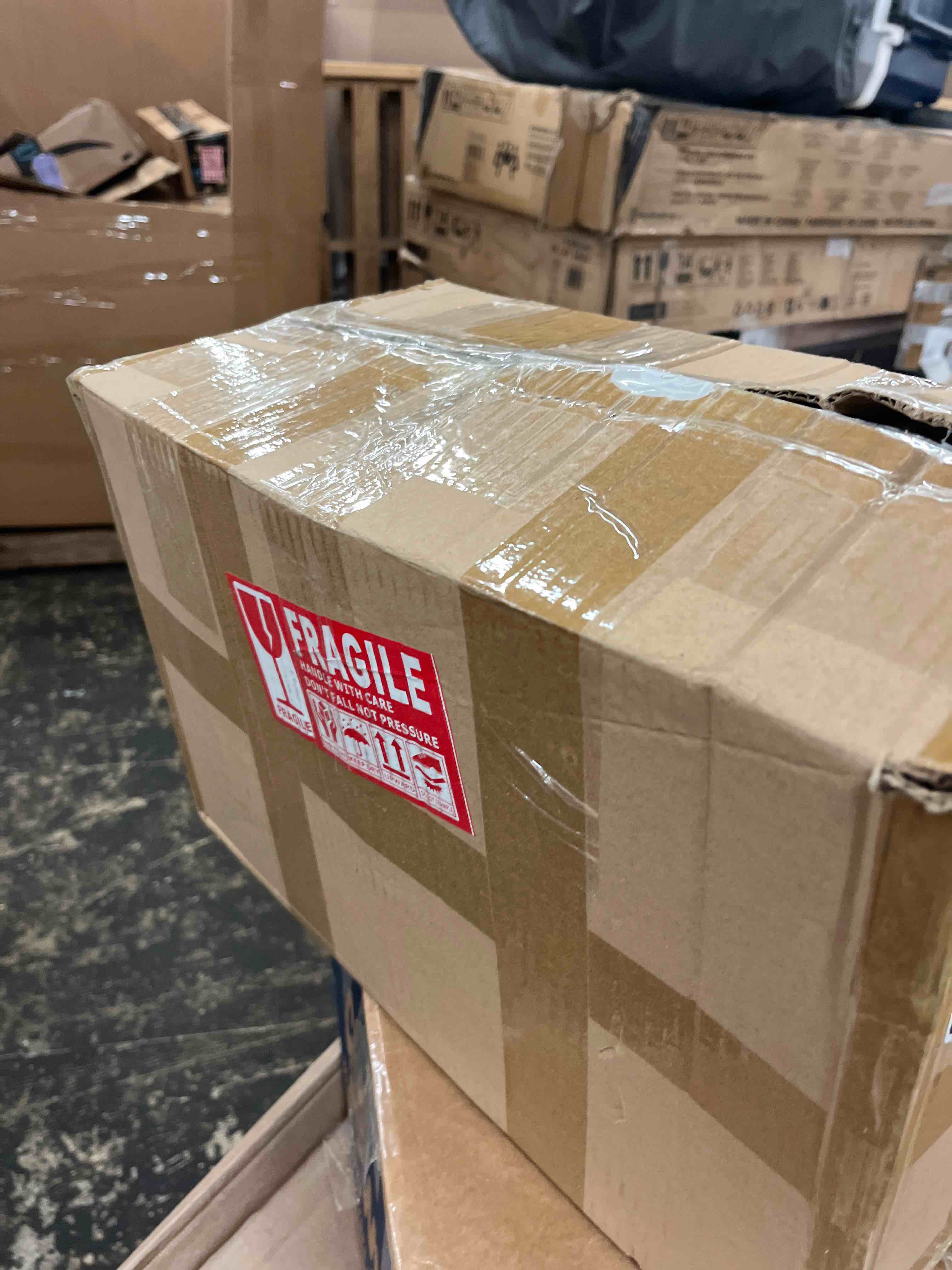 https://s3.amazonaws.com/lotting-images-prod/phillipi/BLU4402456_1752154749839.jpeg