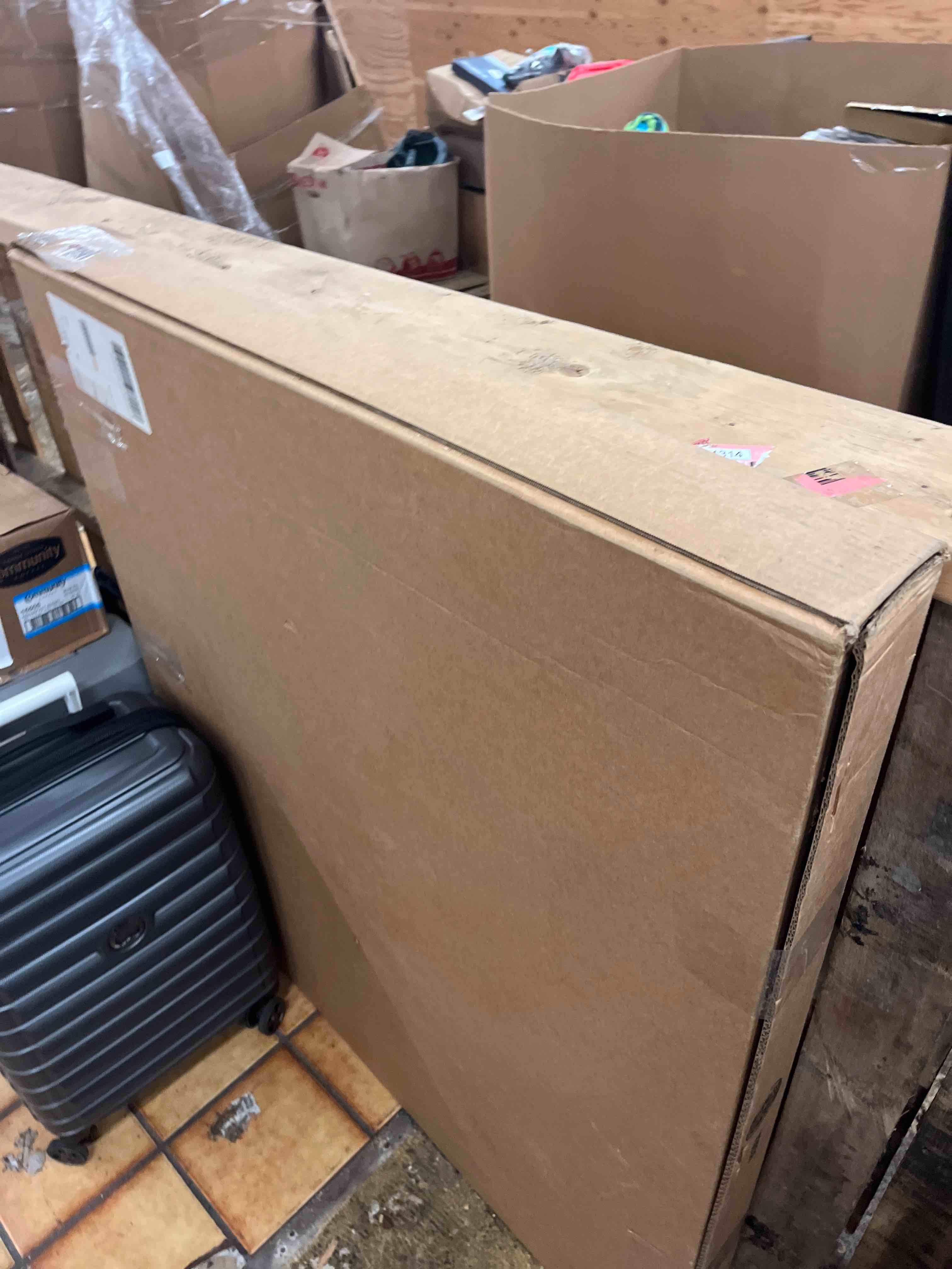 https://s3.amazonaws.com/lotting-images-prod/phillipi/BLU4402476_1752155430898.jpeg