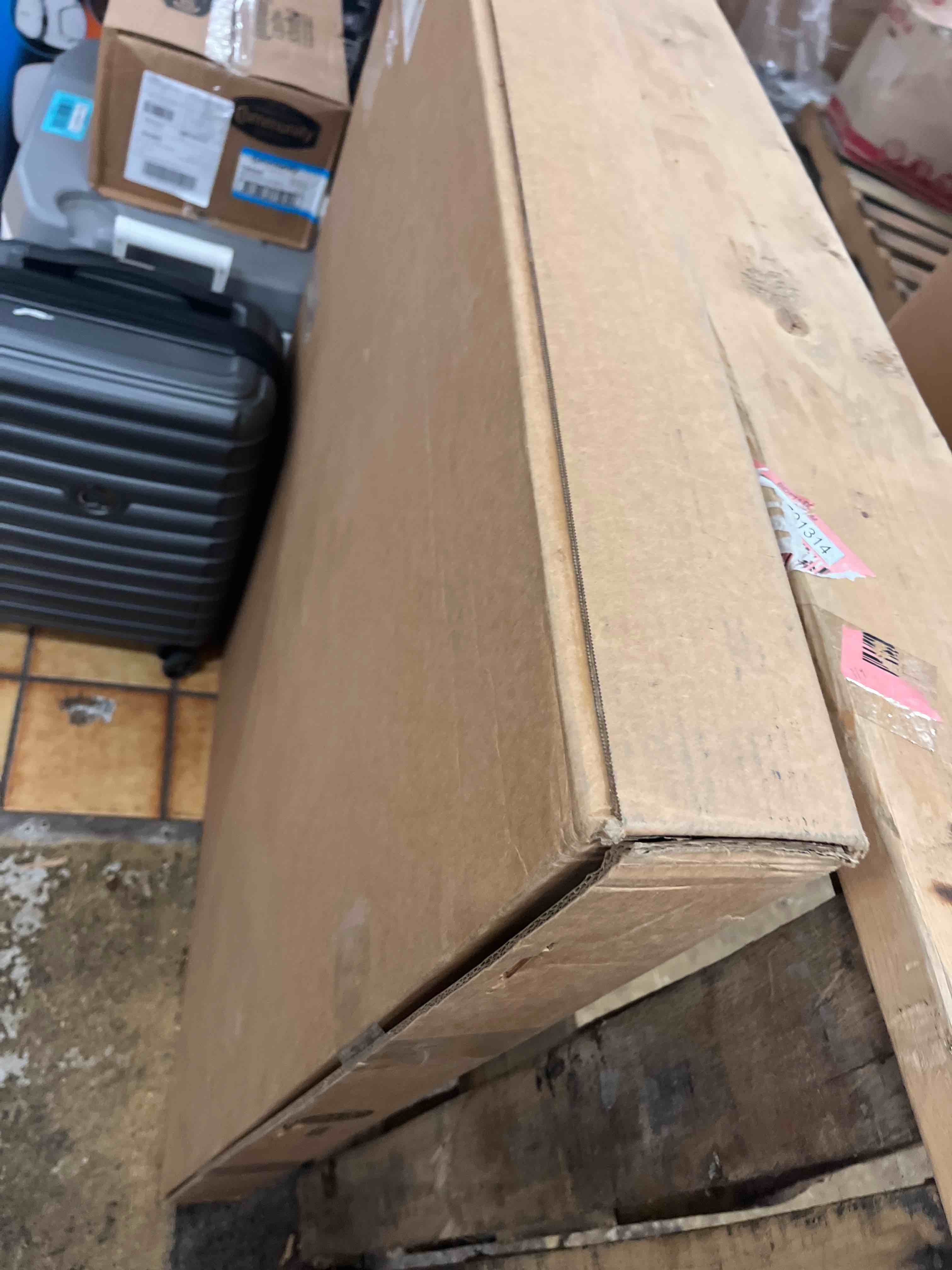 https://s3.amazonaws.com/lotting-images-prod/phillipi/BLU4402476_1752155432097.jpeg