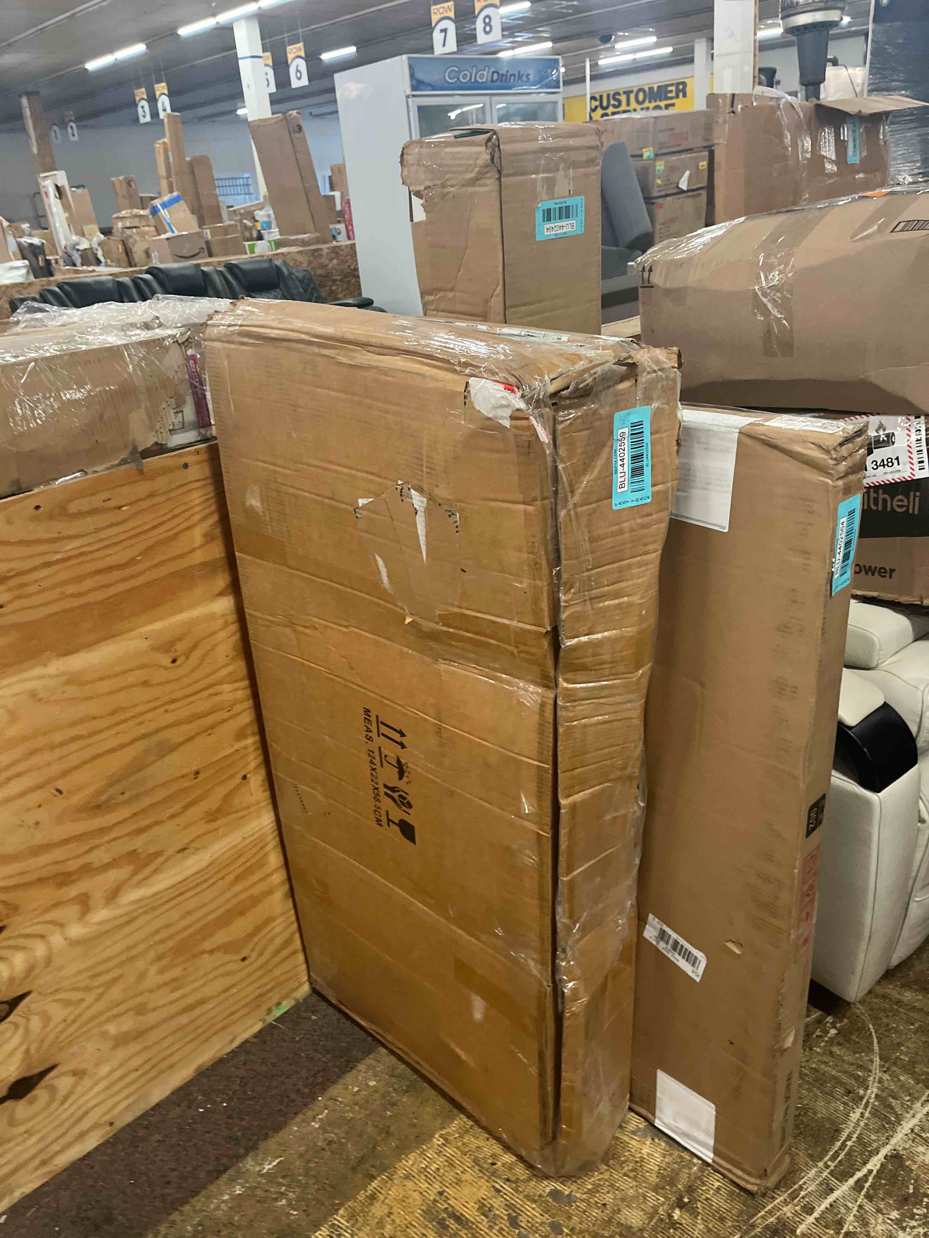 https://s3.amazonaws.com/lotting-images-prod/phillipi/BLU4402559_1752179579626.jpeg